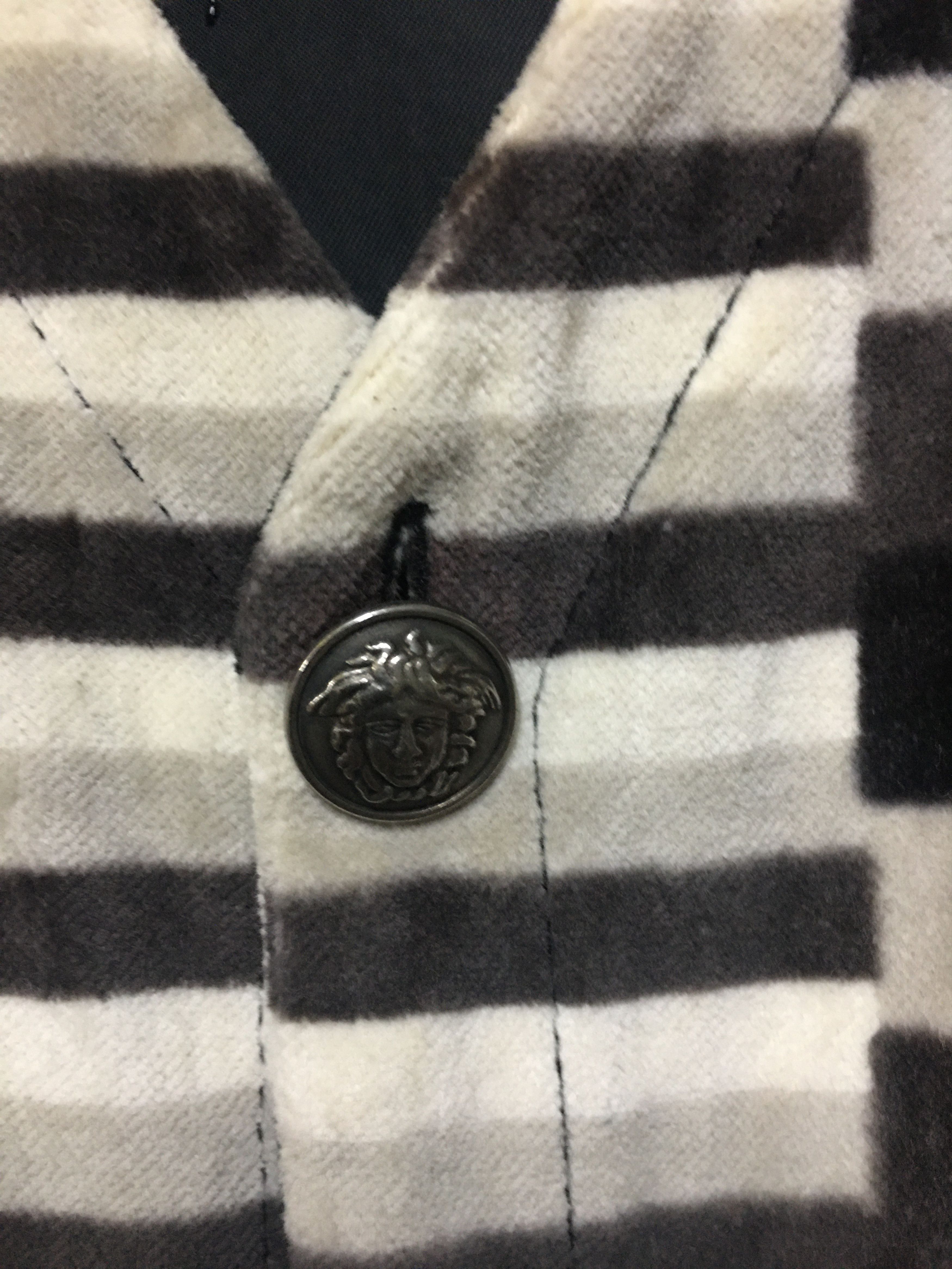 Versace × Vintage Luxury Vintage Versace Jeans Couture Vests Size US L / EU 52-54 / 3 - 7 Thumbnail