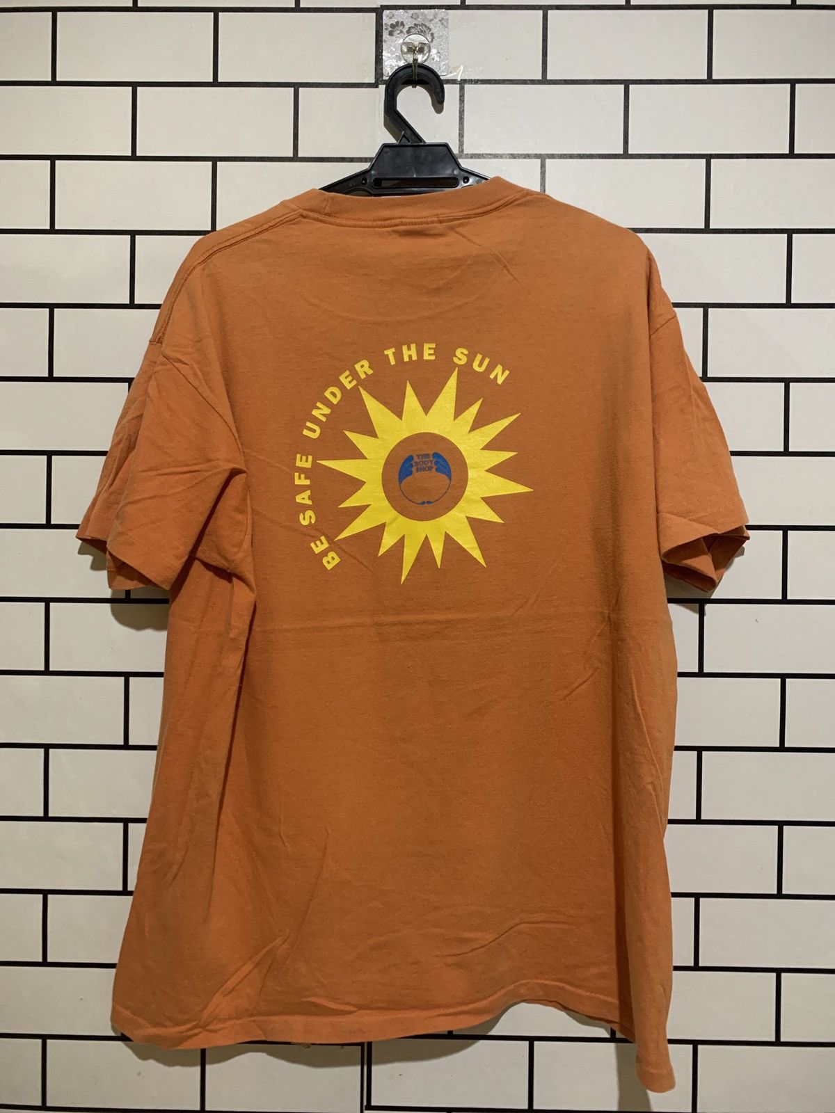 Vintage The Body Shop vd 11 Size US XL / EU 56 / 4 - 4 Thumbnail