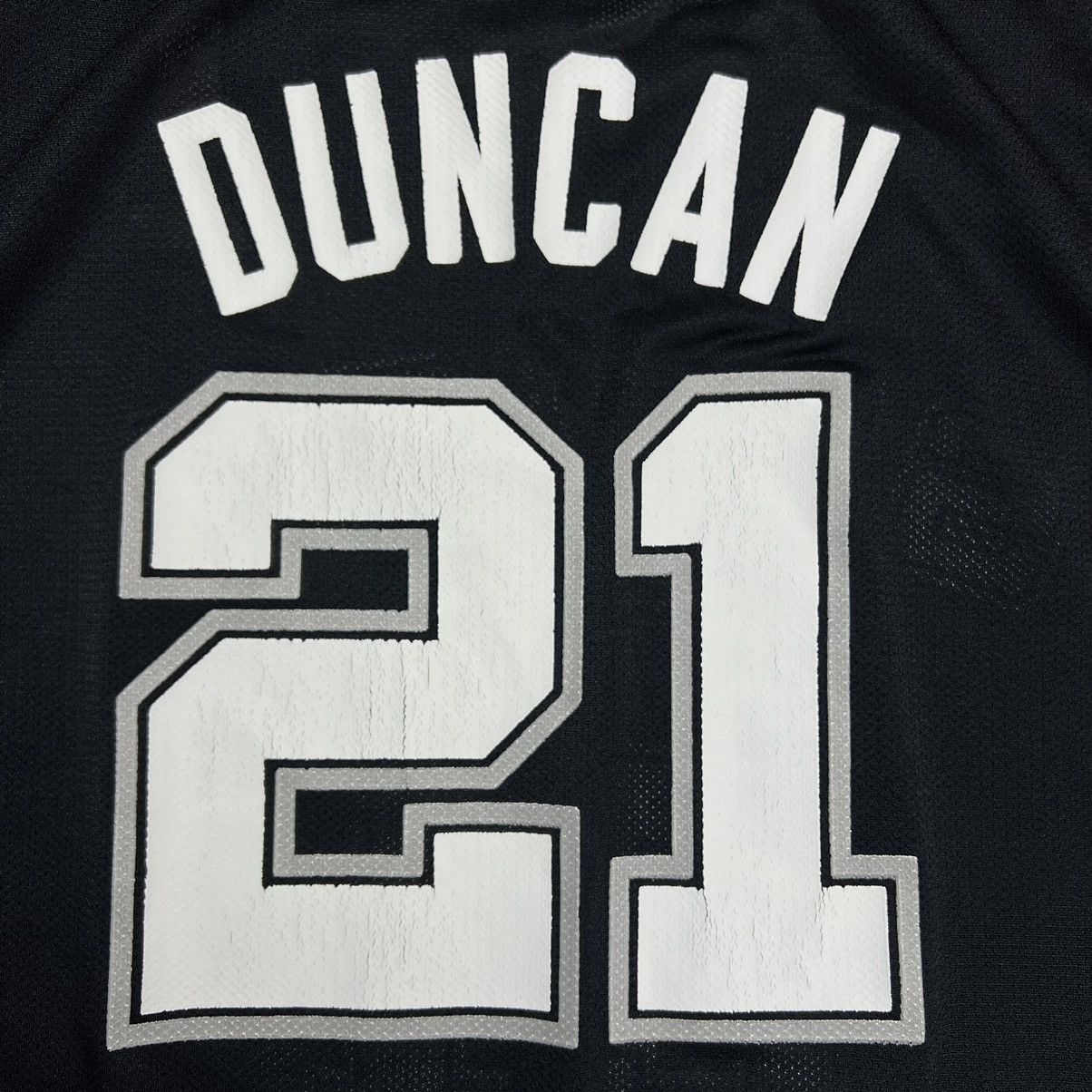 NBA Reebok Tim Duncan San Antonio Spurs Jersey Large Basketball Size US L / EU 52-54 / 3 - 2 Thumbnail