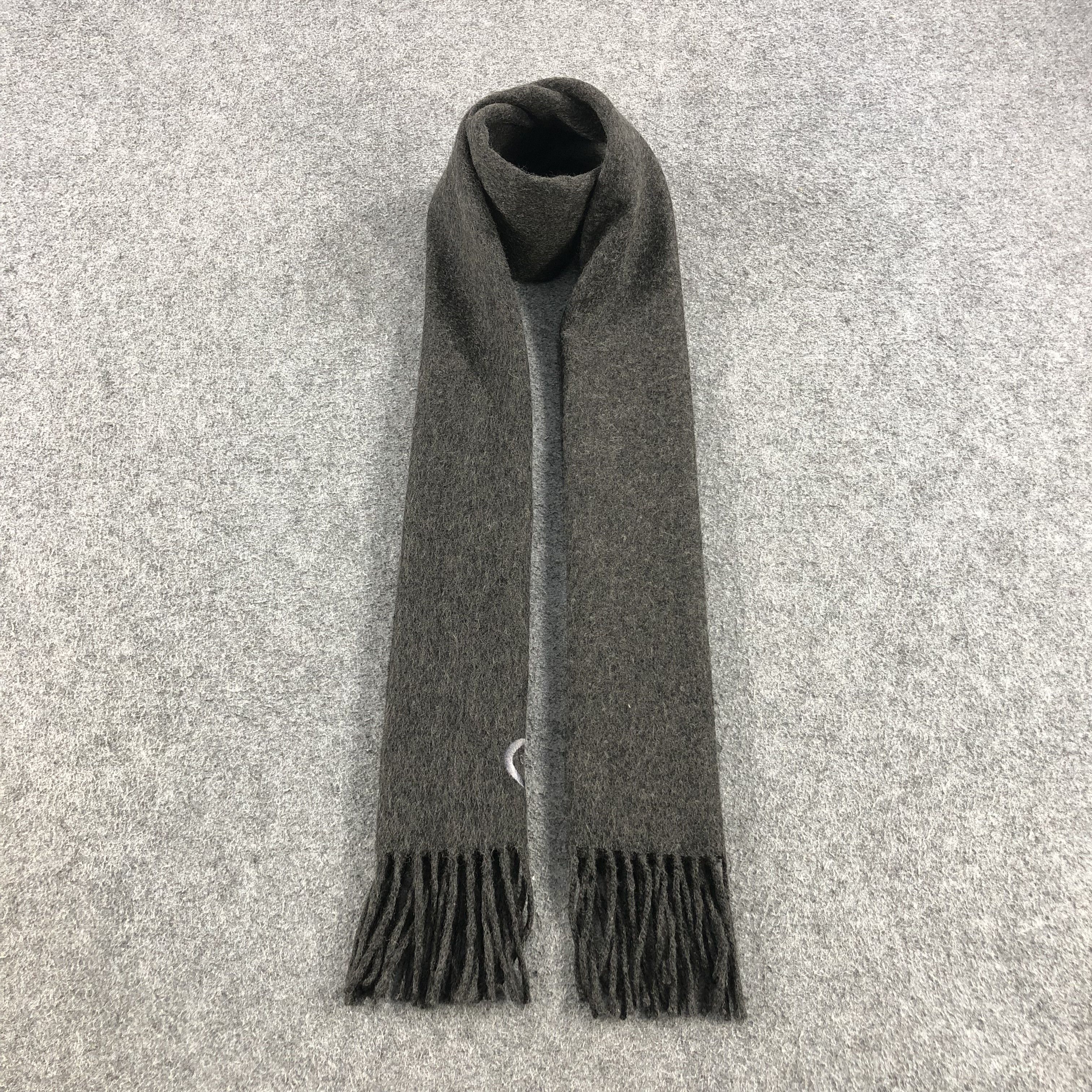 Carven Carven Cashmere Scarf Muffler Neckgear Neck Warmer V589 Size ONE SIZE - 1 Thumbnail