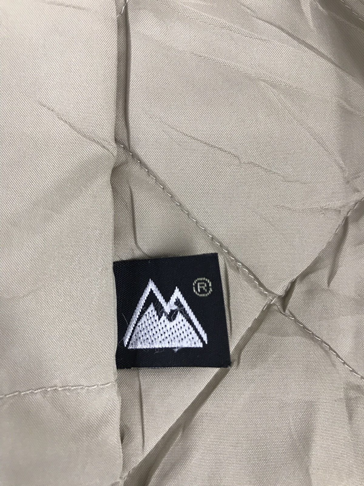 Japanese Brand First Down Zipper Jaket Hiking Outdoor Style Size US M / EU 48-50 / 2 - 10 Thumbnail