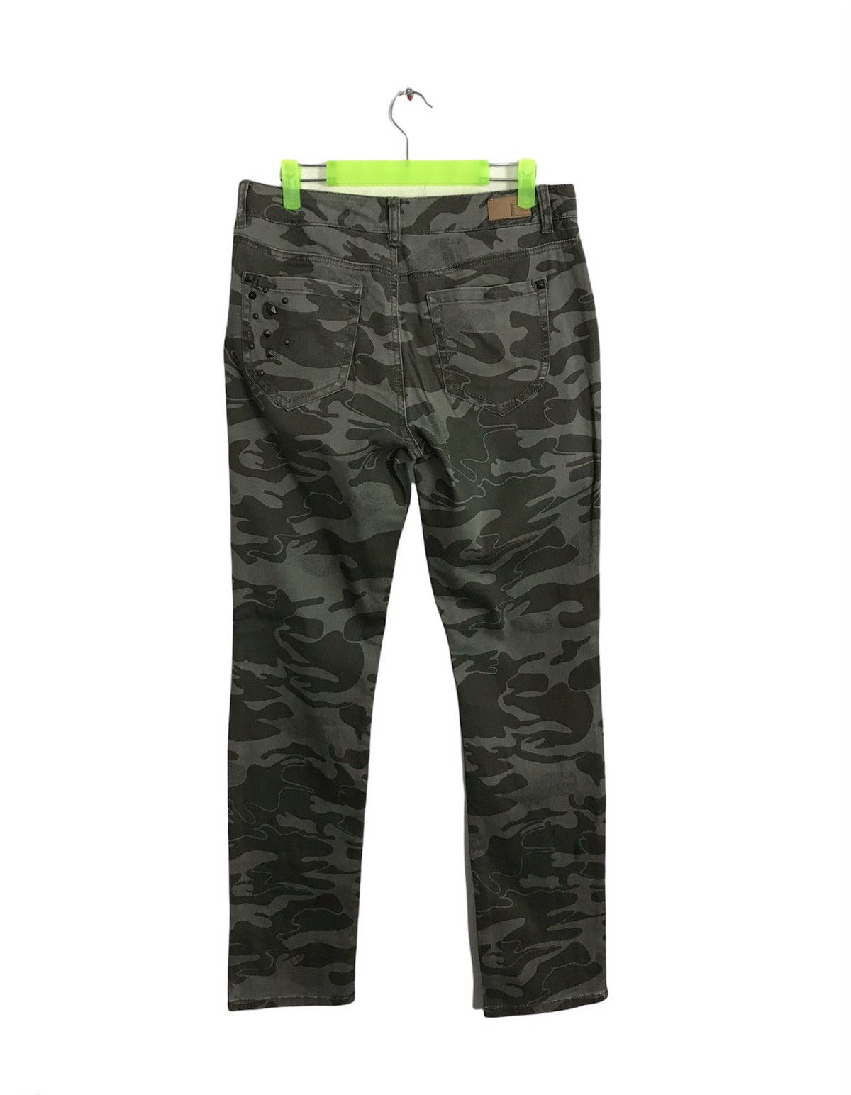 Other Vintage Supplies Army Trousers Camouflage Style Size US 30 / EU 46 - 2 Thumbnail