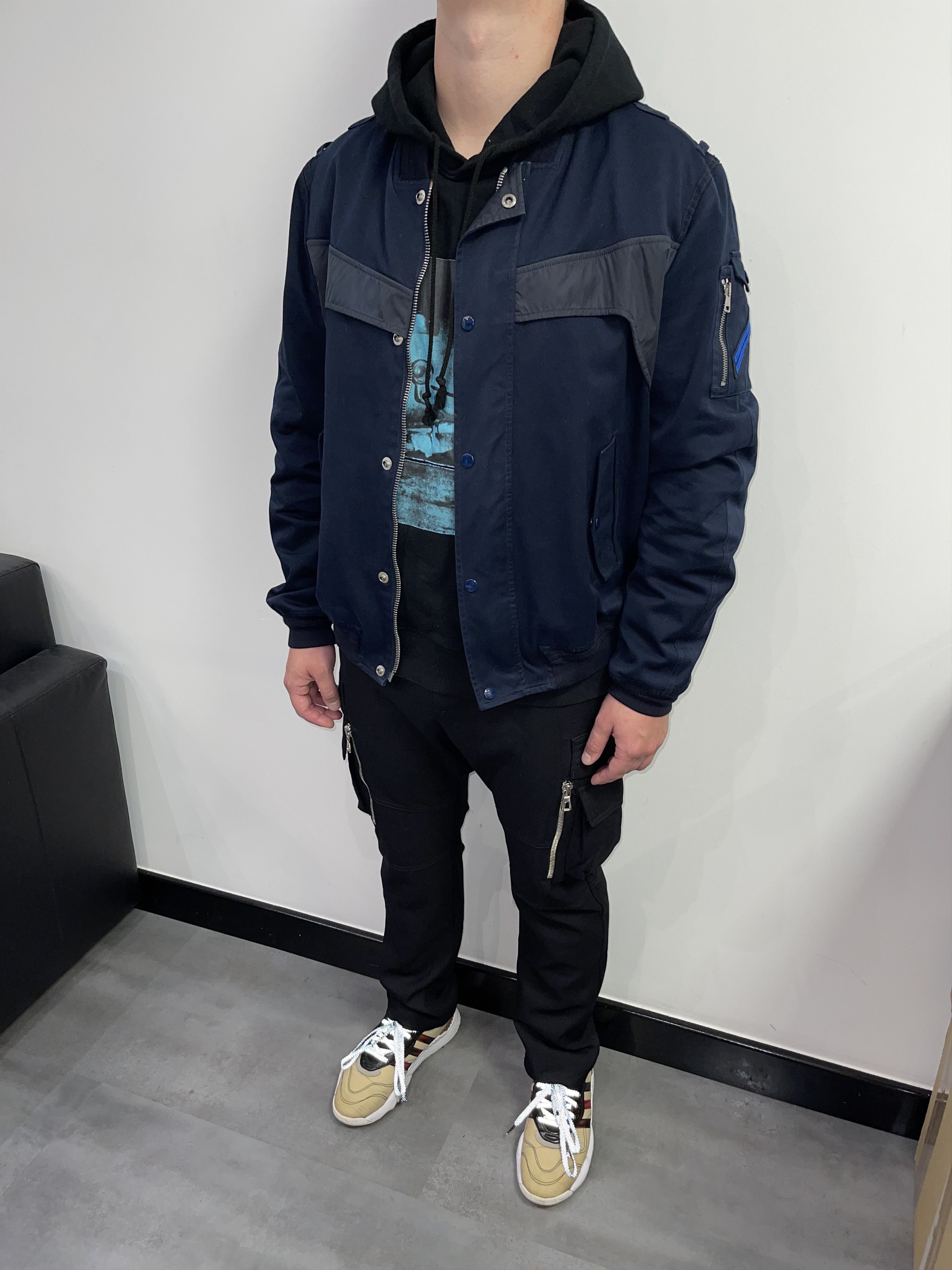 Gucci SS08 Gucci Tactical Pocket Navy Bomber Jacket Size US L / EU 52-54 / 3 - 1 Thumbnail