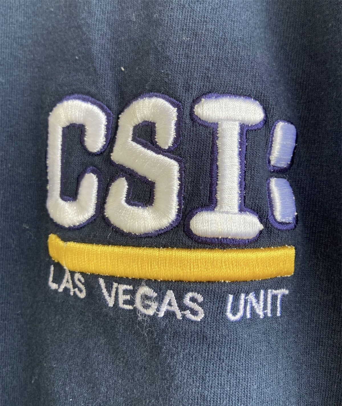 Vintage Vintage Y2K CSI Las Vegas tee L embroidered Size US L / EU 52-54 / 3 - 5 Thumbnail