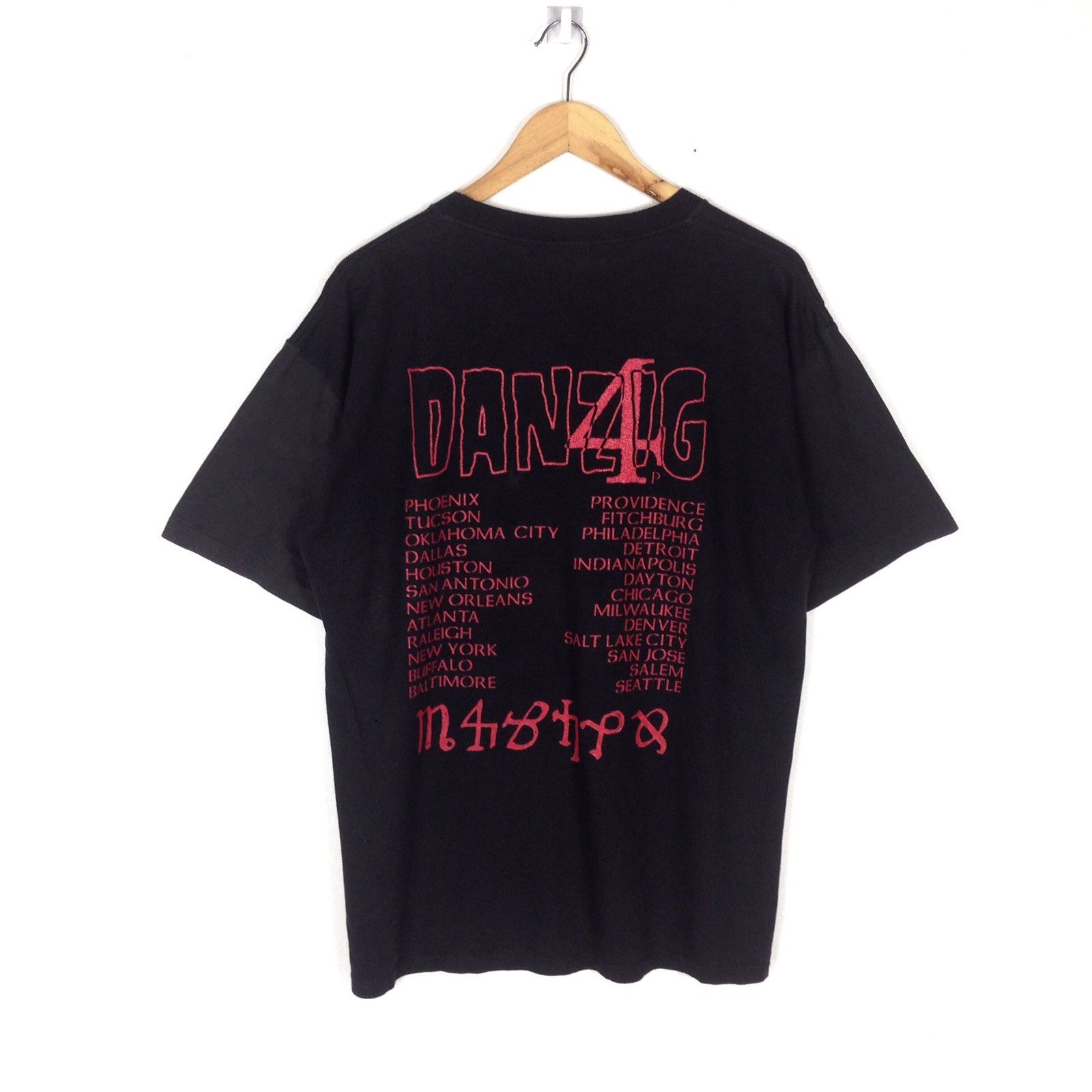 Band Tees Vintage Danzig Band Rock Concert Punk T-shirt Size US L / EU 52-54 / 3 - 2 Thumbnail