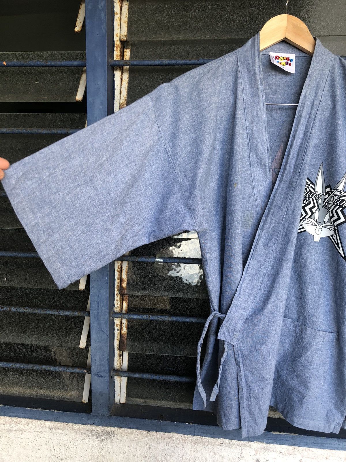 Warner Bros Vintage 90s Bugs Bunny Big Logo by Looney Tunes Kimono Denim Size US M / EU 48-50 / 2 - 13 Thumbnail