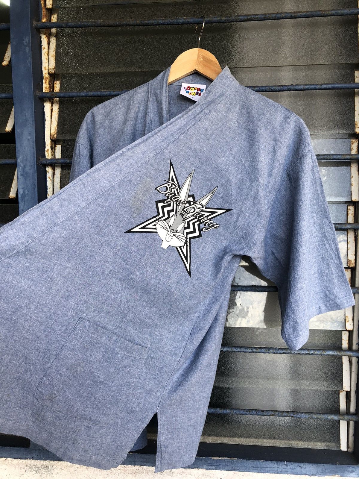 Warner Bros Vintage 90s Bugs Bunny Big Logo by Looney Tunes Kimono Denim Size US M / EU 48-50 / 2 - 17 Thumbnail