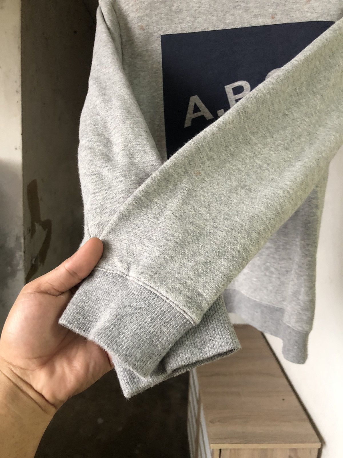 A.P.C. Vintage APC Big Logo Sweatshirt Women Size M / US 6-8 / IT 42-44 - 10 Thumbnail
