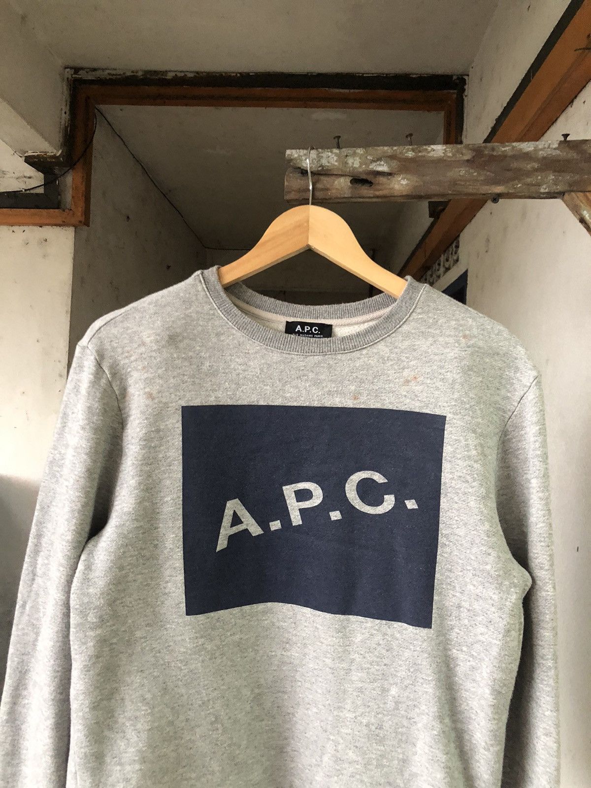 A.P.C. Vintage APC Big Logo Sweatshirt Women Size M / US 6-8 / IT 42-44 - 5 Thumbnail