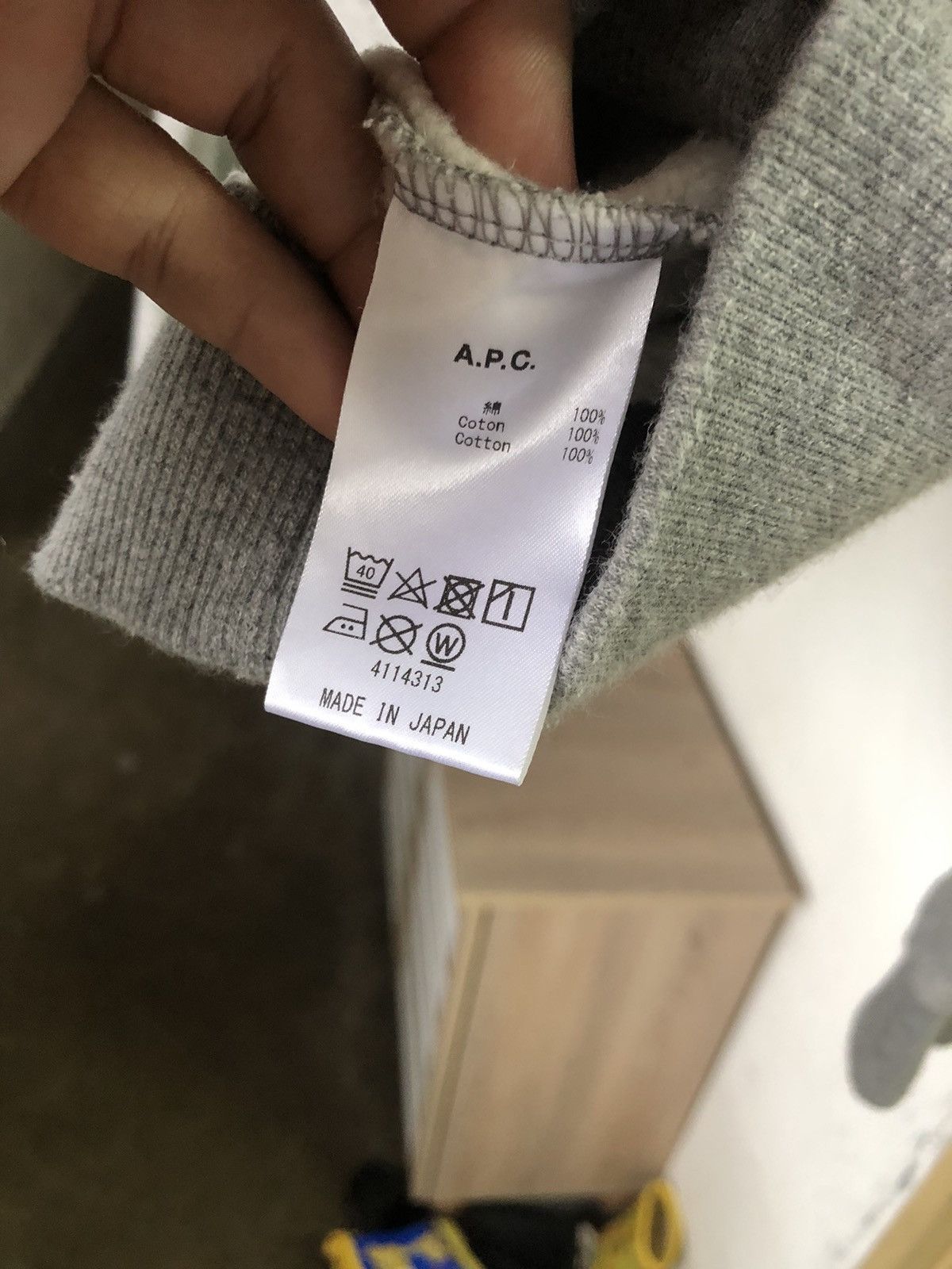 A.P.C. Vintage APC Big Logo Sweatshirt Women Size M / US 6-8 / IT 42-44 - 17 Thumbnail