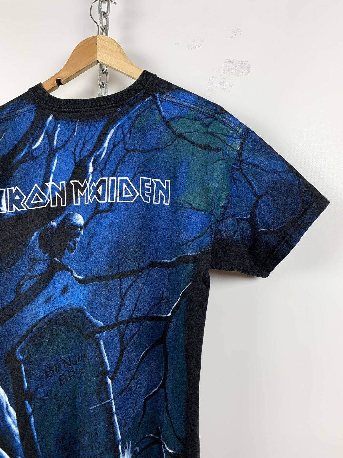 Band Tees Vintage Iron Maiden All Over Print Band T-Shirt Size US M / EU 48-50 / 2 - 9 Thumbnail