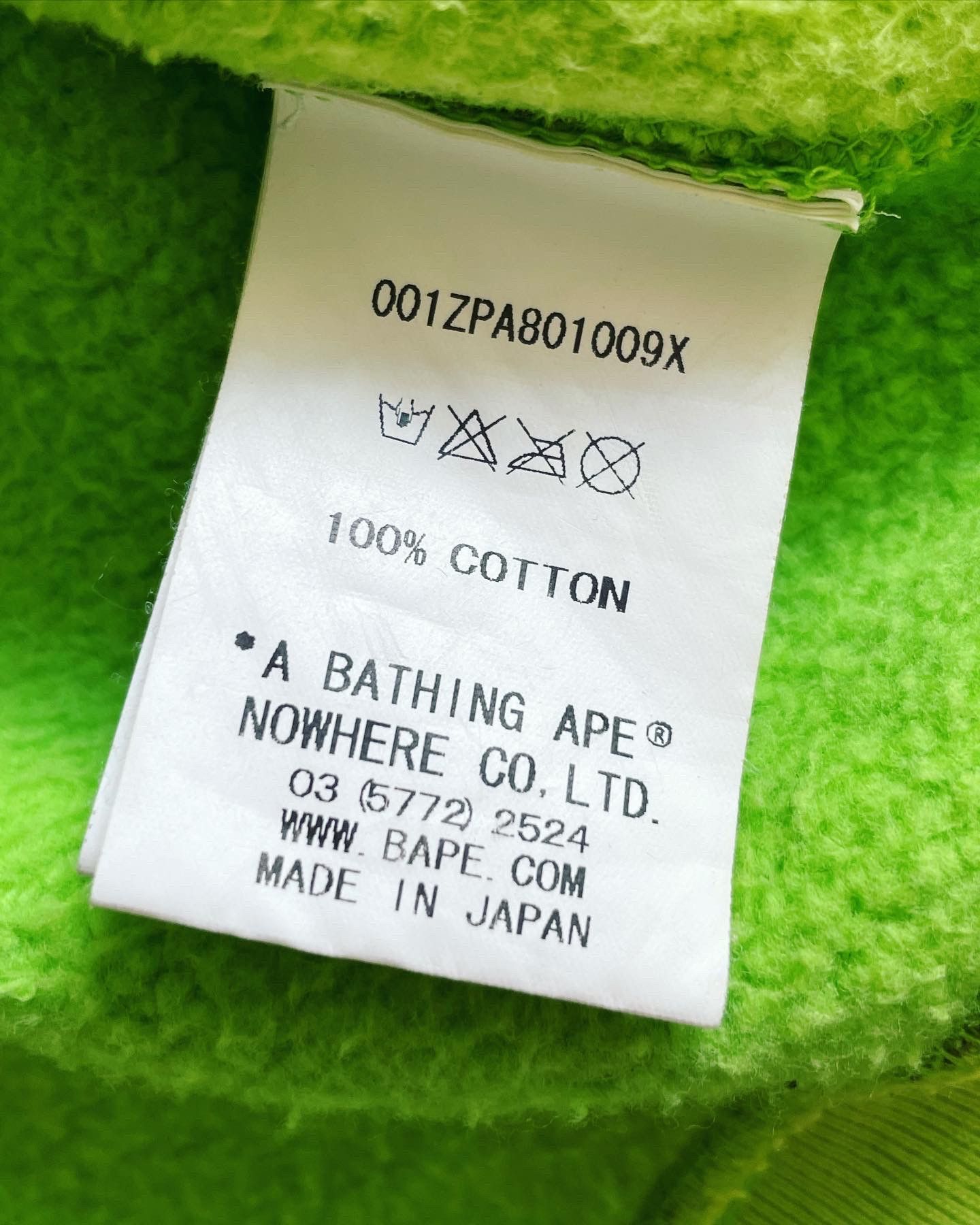 Bape BAPE 1ST CAMO NEON SHARK FULL ZIP HOODIE Size US M / EU 48-50 / 2 - 7 Thumbnail
