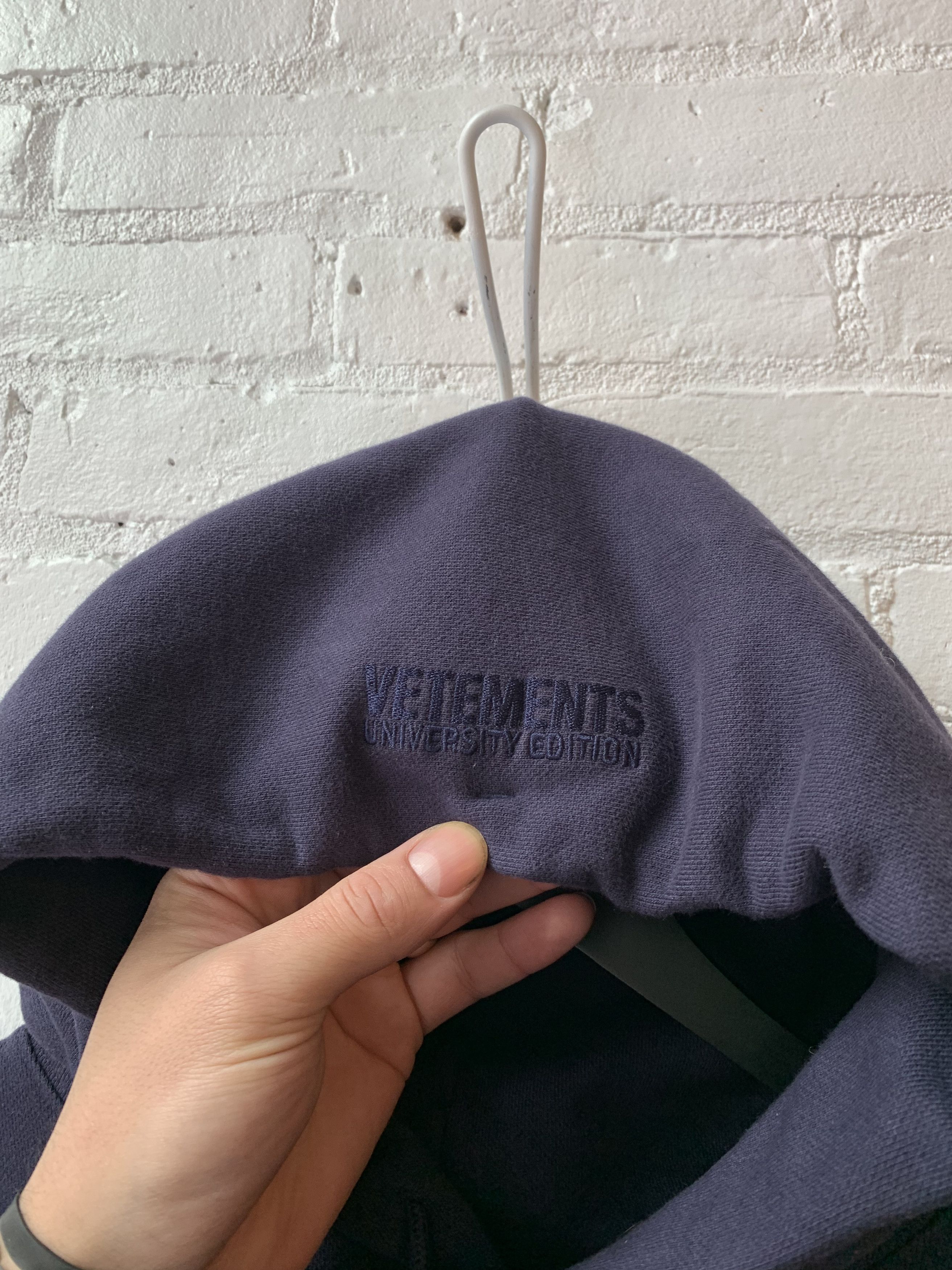 Vetements Vetements Demna Unavailable University Edition Hoodie Sz M Size US M / EU 48-50 / 2 - 2 Thumbnail