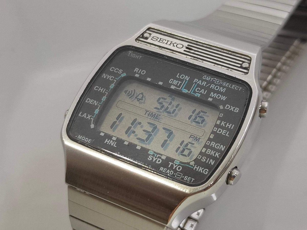 Vintage Rare Vintage SEIKO World Time Digital Watch Ref. A358-5000 Size ONE SIZE - 6 Thumbnail