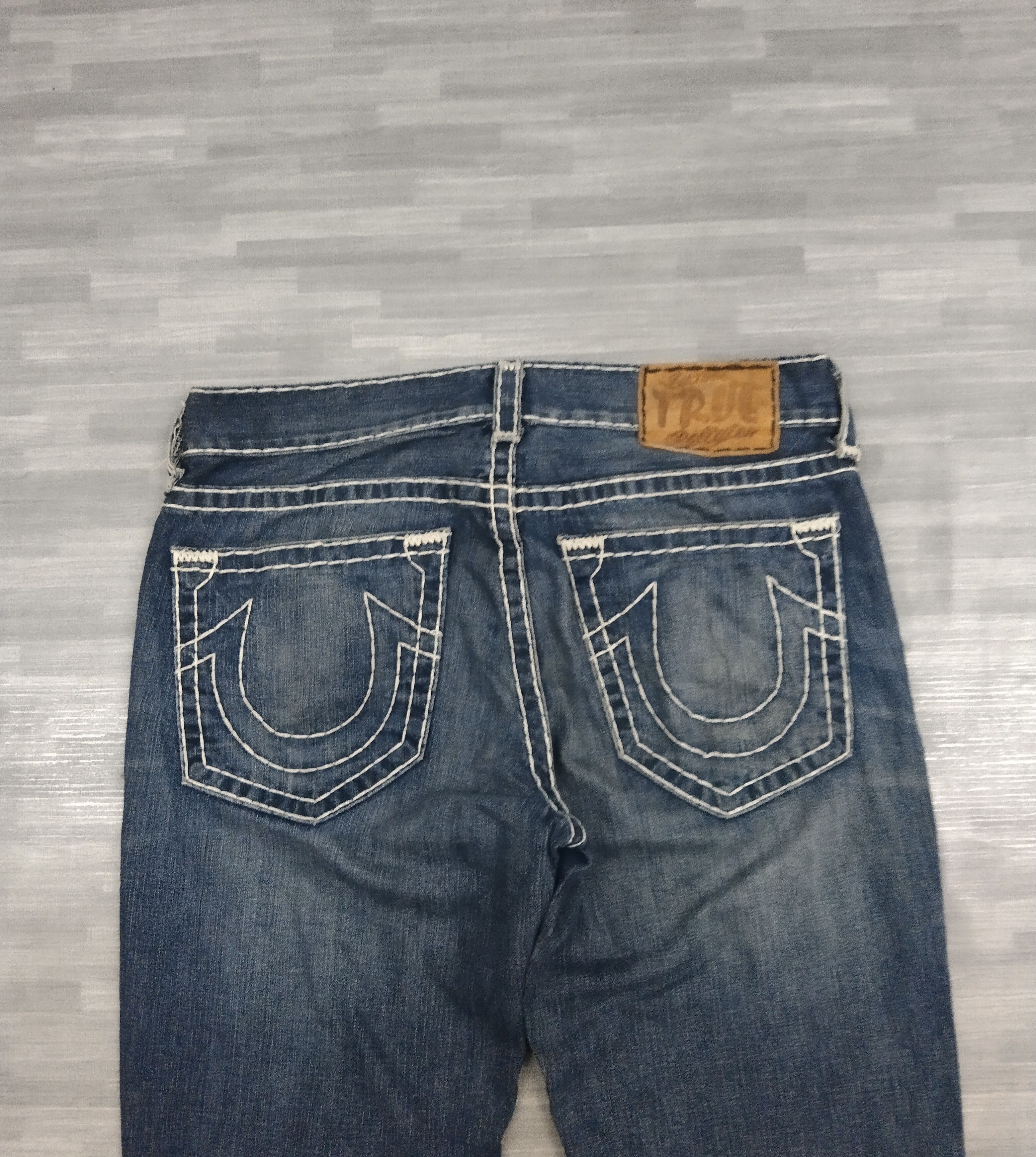True Religion WASHED BLUE VINTAGE 2000s T.RELIGION DENIM PANTS Size US 34 / EU 50 - 5 Thumbnail