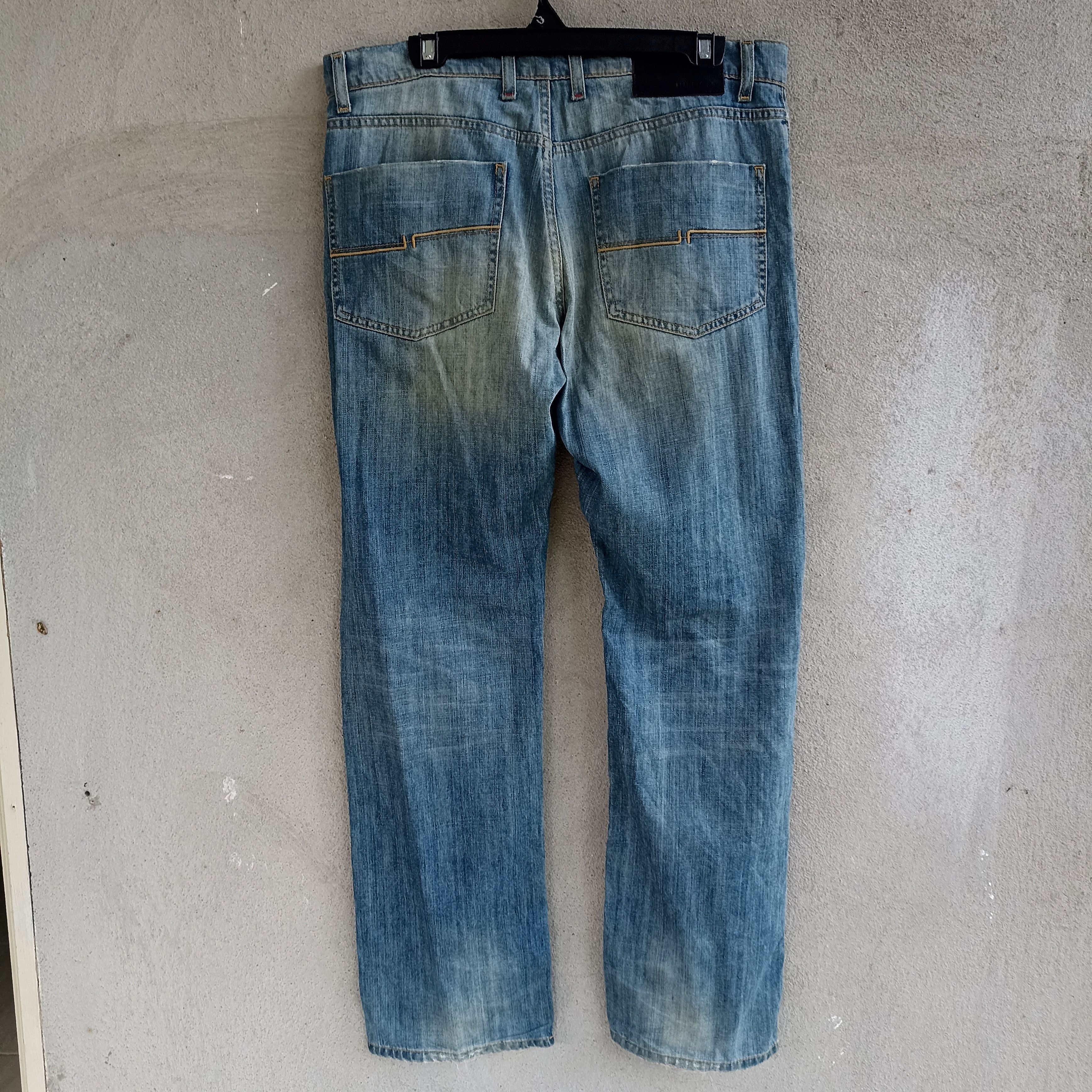 Tommy Hilfiger Faded Tommy Hilfiger Slim Fit Jeans Pant Size US 34 / EU 50 - 8 Thumbnail