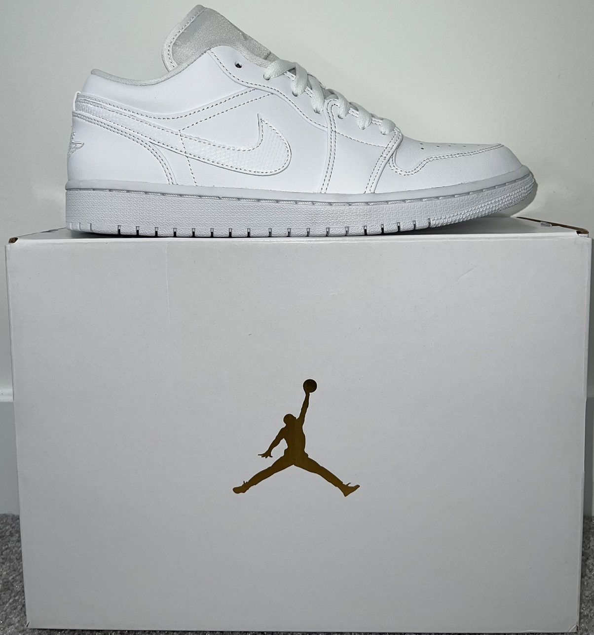 Air Jordan Low Triple White Women's Size US