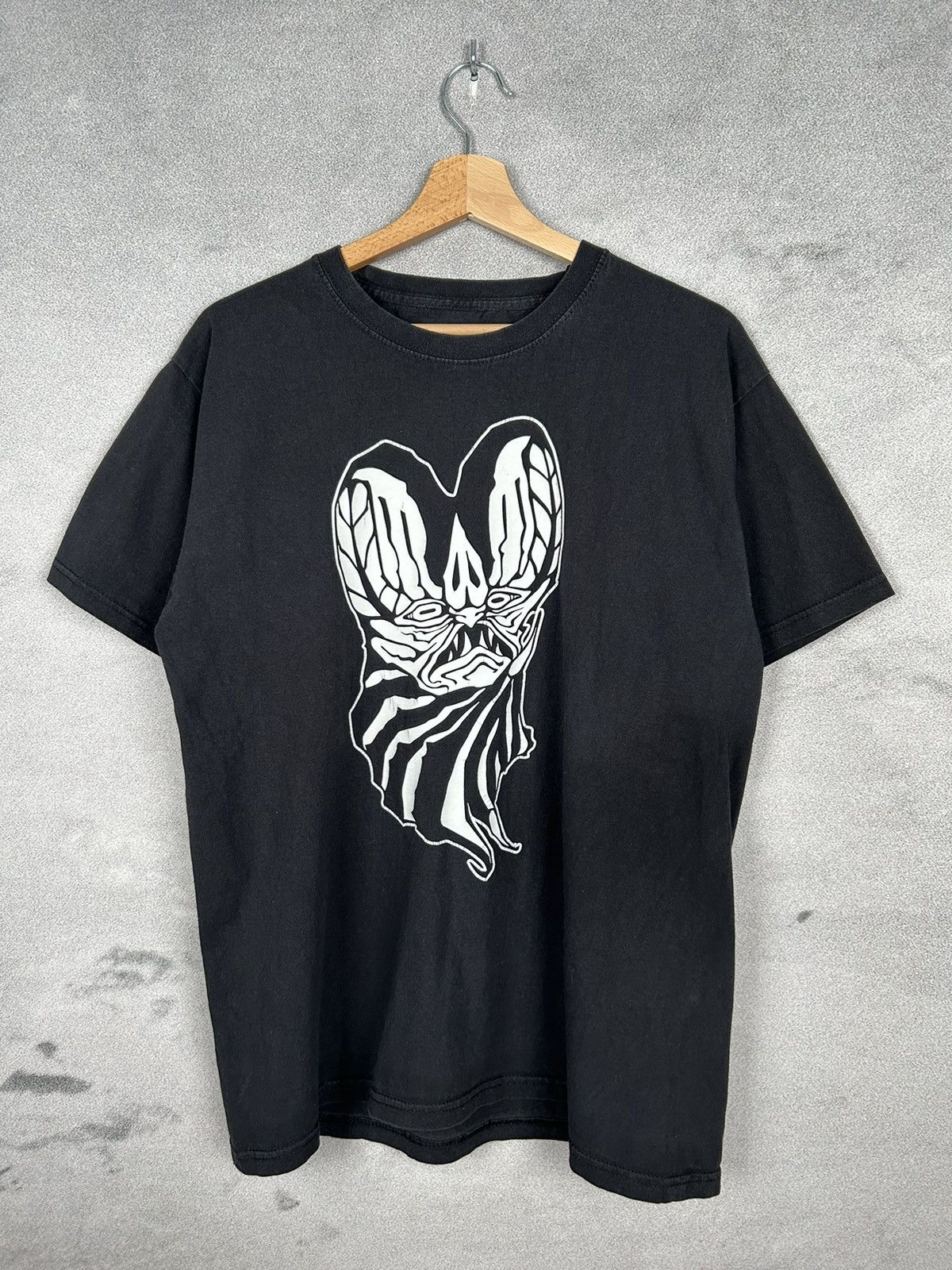 Band Tees Vintage Graphic Tee Horror Psychedelic Alternative Size US M / EU 48-50 / 2 - 1 Thumbnail
