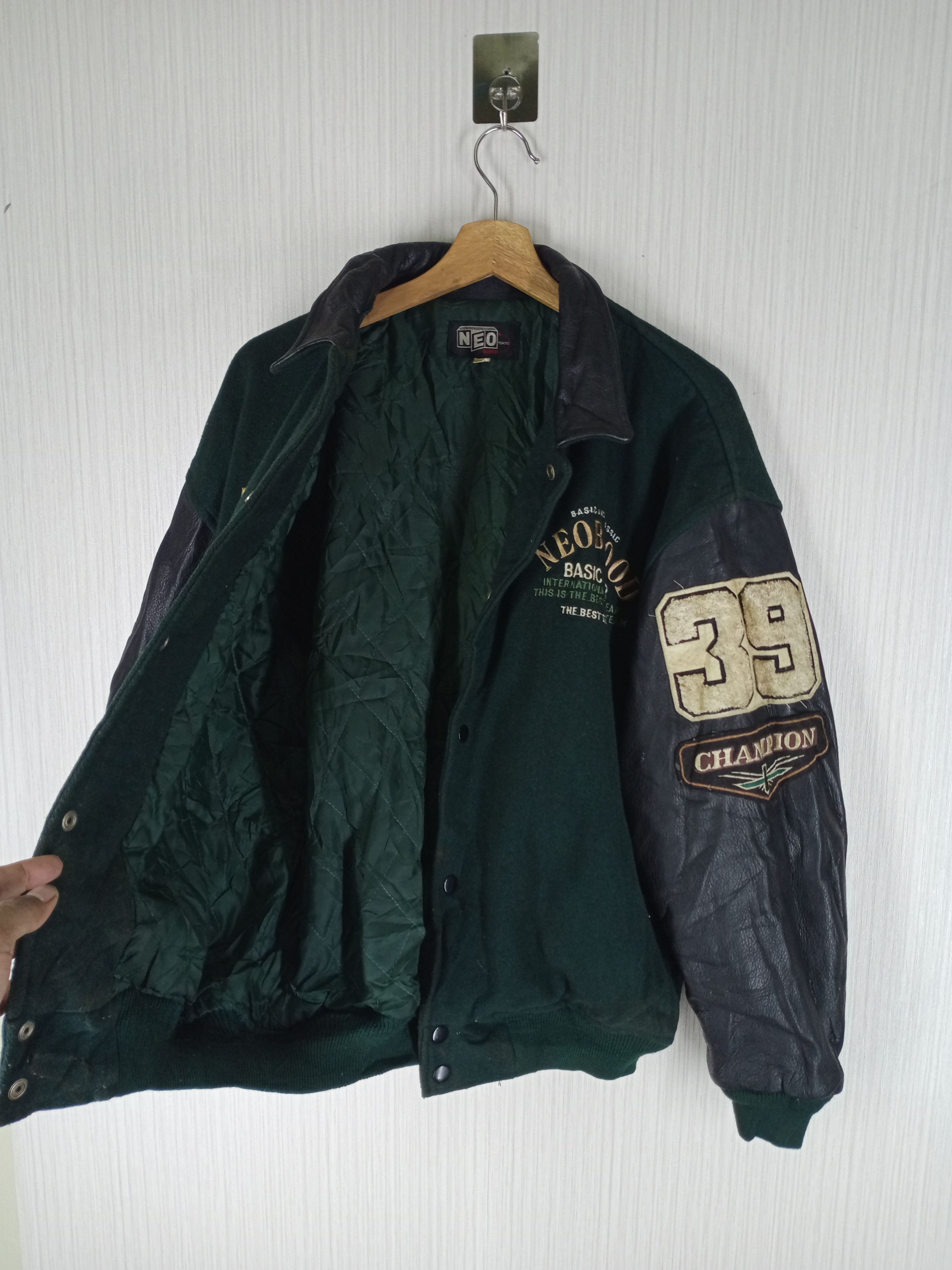 Japanese Brand Vintage Neo Blood Tokyo Letterman Varsity Leather Sleeve Size US L / EU 52-54 / 3 - 9 Thumbnail
