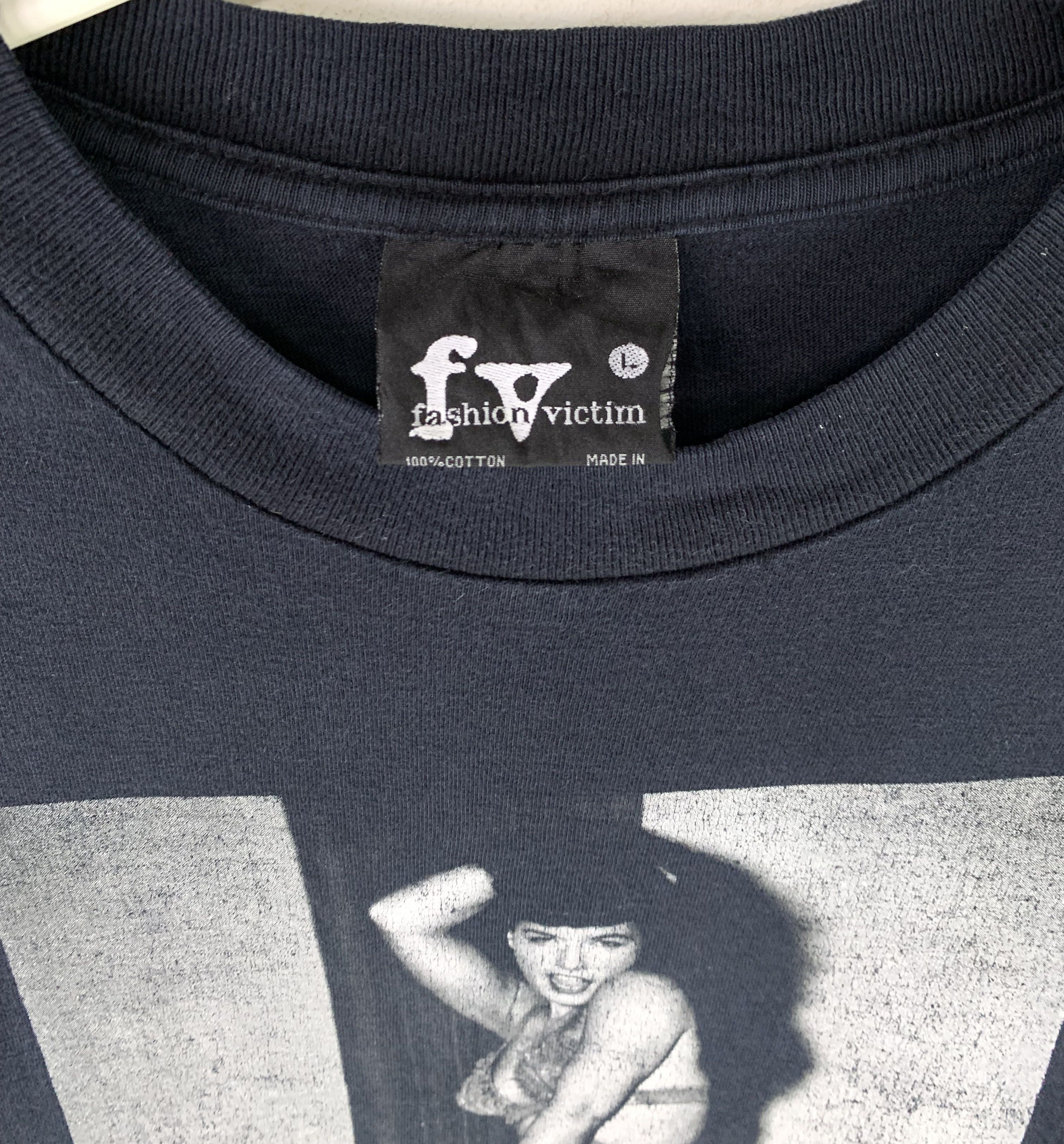 Vintage Betty page danger girl fashion victim vintage shirt Size US L / EU 52-54 / 3 - 5 Thumbnail