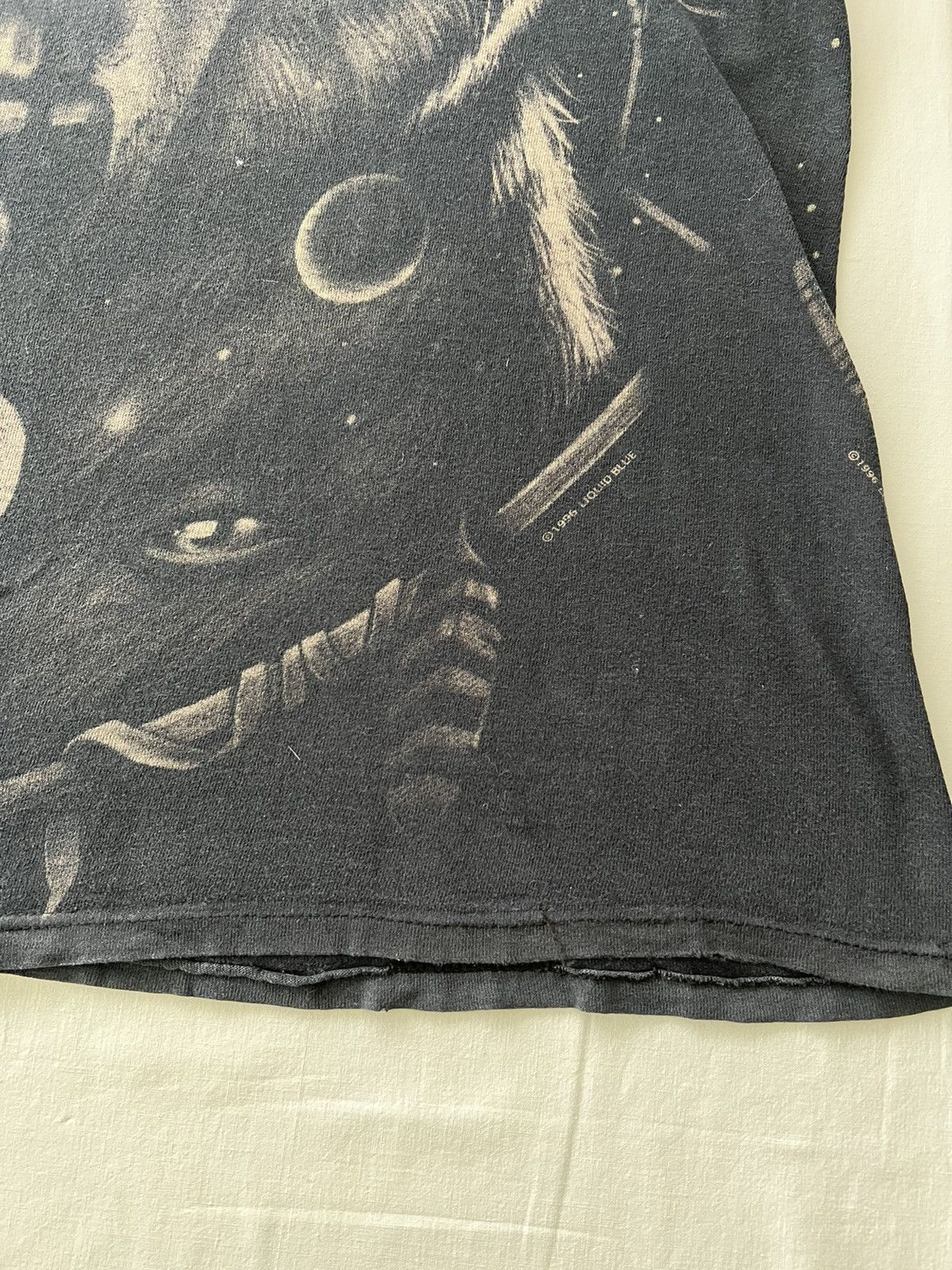 Band Tees Vintage 1996 Liquid Blue Indian Chief Wolf Over Print Tee Size US XL / EU 56 / 4 - 8 Thumbnail