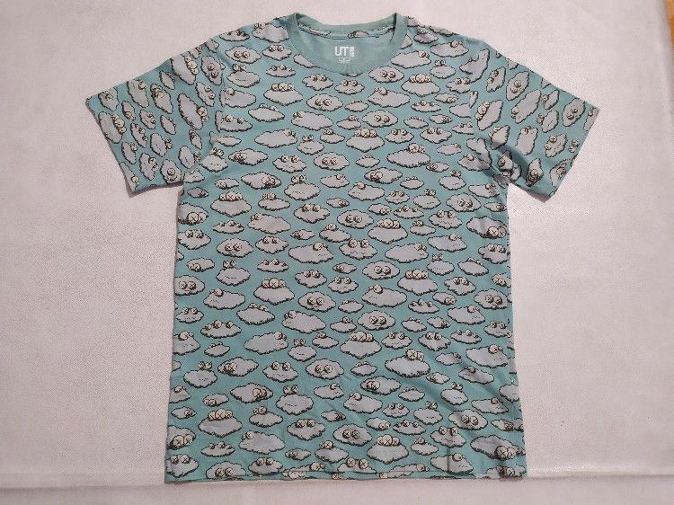 Kaws × Uniqlo 🔥Uniqlo x Kaws Fullprint Art T-shirt Size US S / EU 44-46 / 1 - 1 Thumbnail