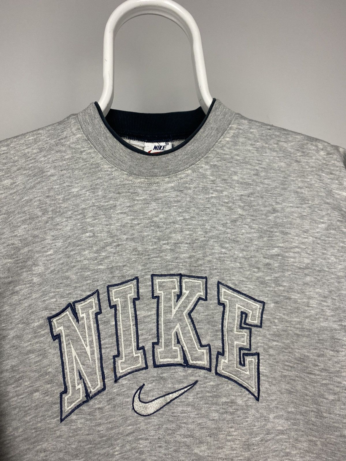 Nike × Vintage Nike vintage grey spell out center swoosh sweatshirt white Size US S / EU 44-46 / 1 - 2 Thumbnail