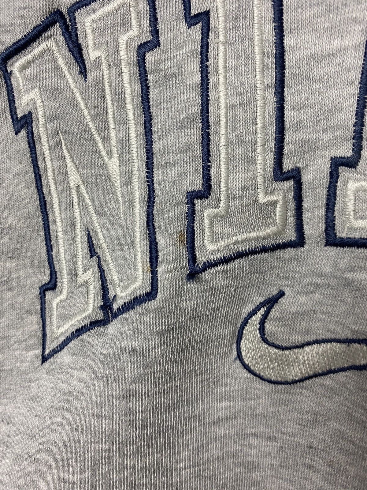 Nike × Vintage Nike vintage grey spell out center swoosh sweatshirt white Size US S / EU 44-46 / 1 - 4 Thumbnail
