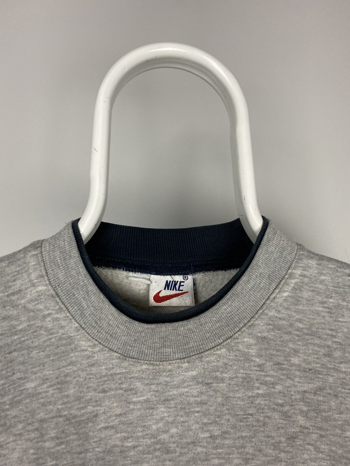 Nike × Vintage Nike vintage grey spell out center swoosh sweatshirt white Size US S / EU 44-46 / 1 - 3 Thumbnail
