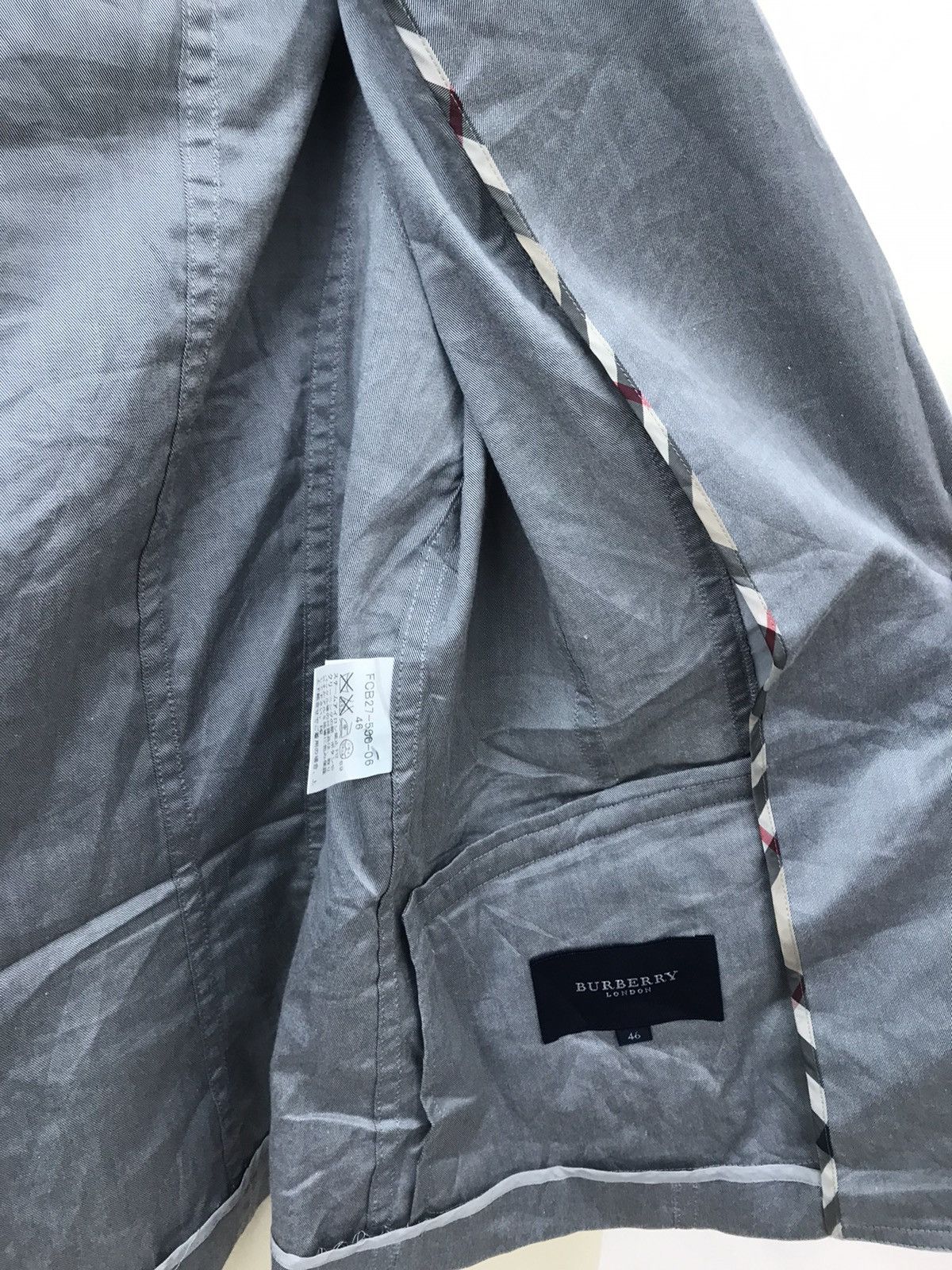 Burberry Burberry Executive Suit Size M / US 6-8 / IT 42-44 - 11 Thumbnail