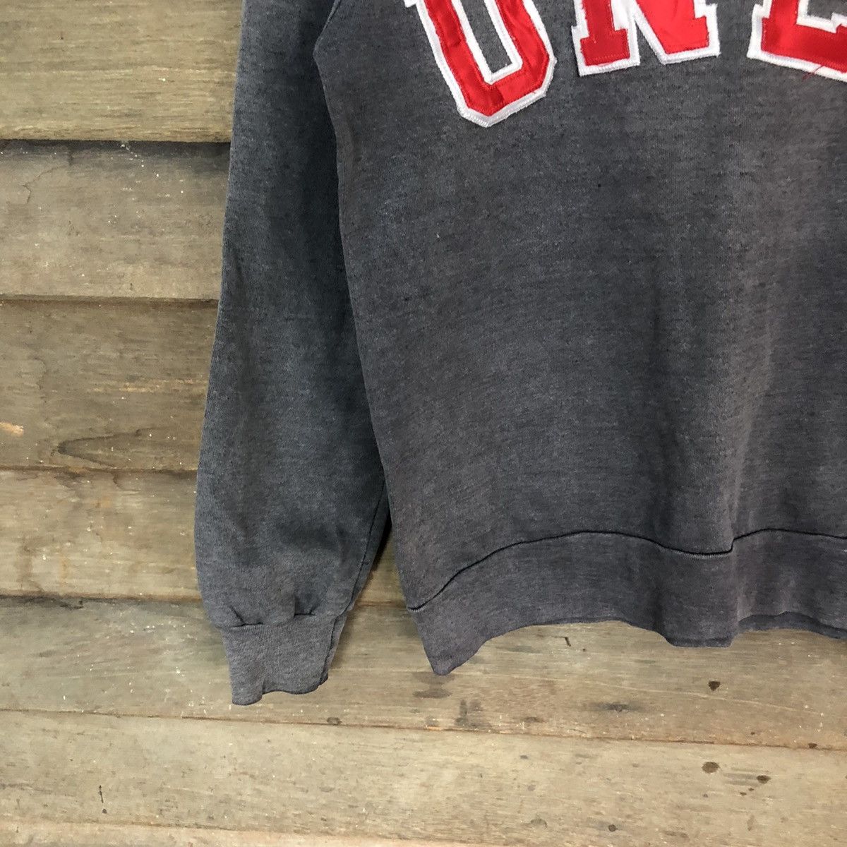 Vintage 90s UNLV Rebels Spell Out Sweatshirt faded vtg Grey #5509DL Size L / US 10 / IT 46 - 4 Thumbnail