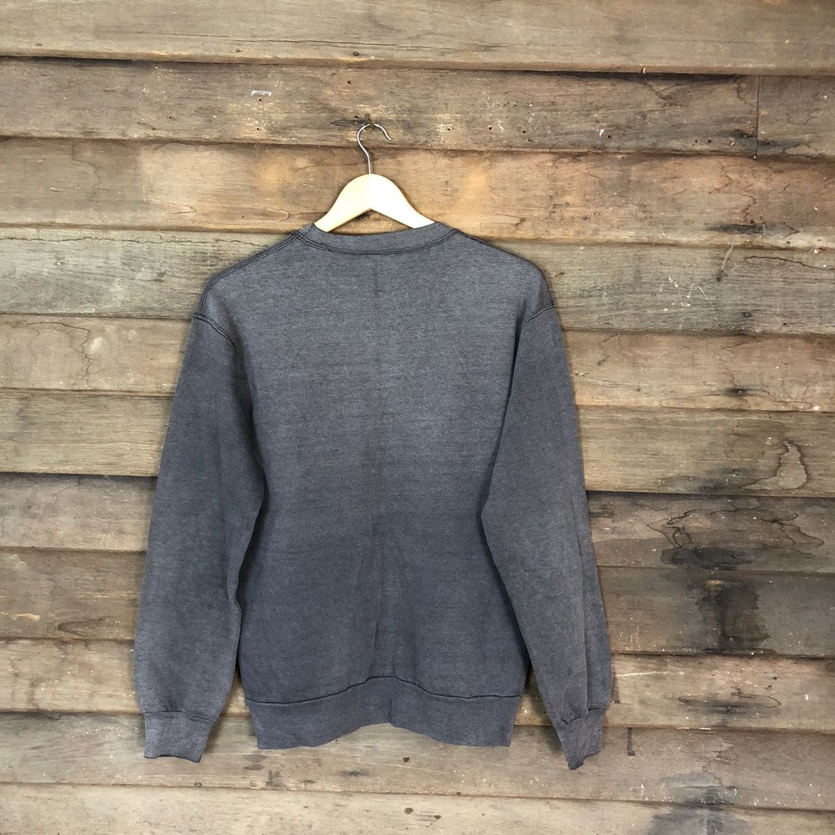Vintage 90s UNLV Rebels Spell Out Sweatshirt faded vtg Grey #5509DL Size L / US 10 / IT 46 - 9 Thumbnail
