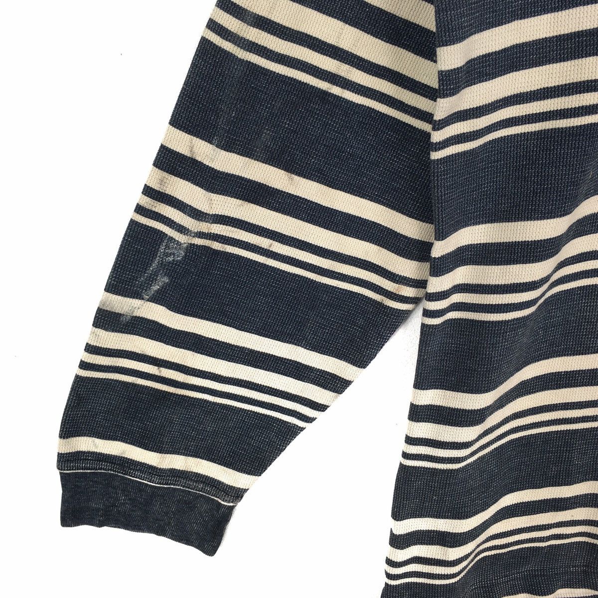 Vintage Vintage BEAR Surf Hawaii Stripes Long Sleeve Pullover Size US M / EU 48-50 / 2 - 6 Thumbnail