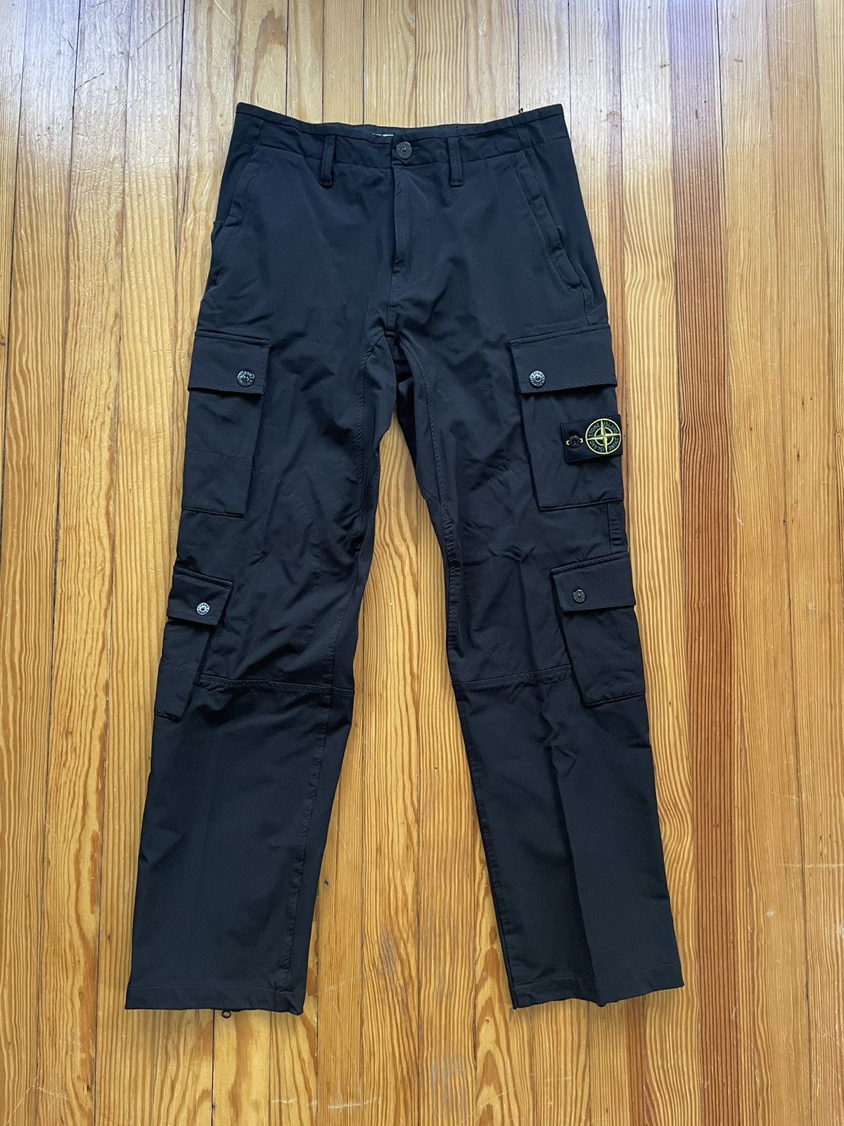Stone Island Stone Island Multi Pocket Tech Cargo Pants Black Size US 30 / EU 46 - 1 Thumbnail