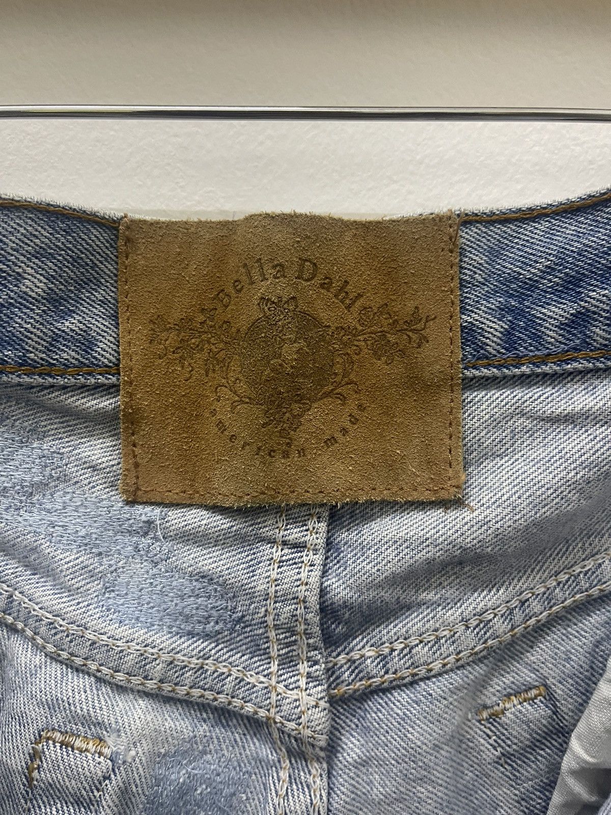 Levi's Vintage Clothing Rare Vintage 501 LEVIS X BELLA DAHL American Made Jeans Size US 34 / EU 50 - 14 Thumbnail