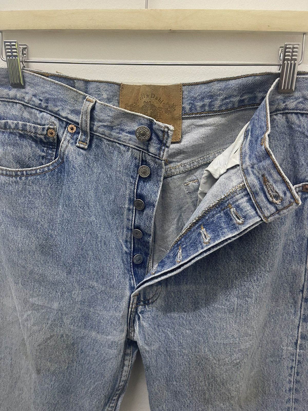Levi's Vintage Clothing Rare Vintage 501 LEVIS X BELLA DAHL American Made Jeans Size US 34 / EU 50 - 13 Thumbnail