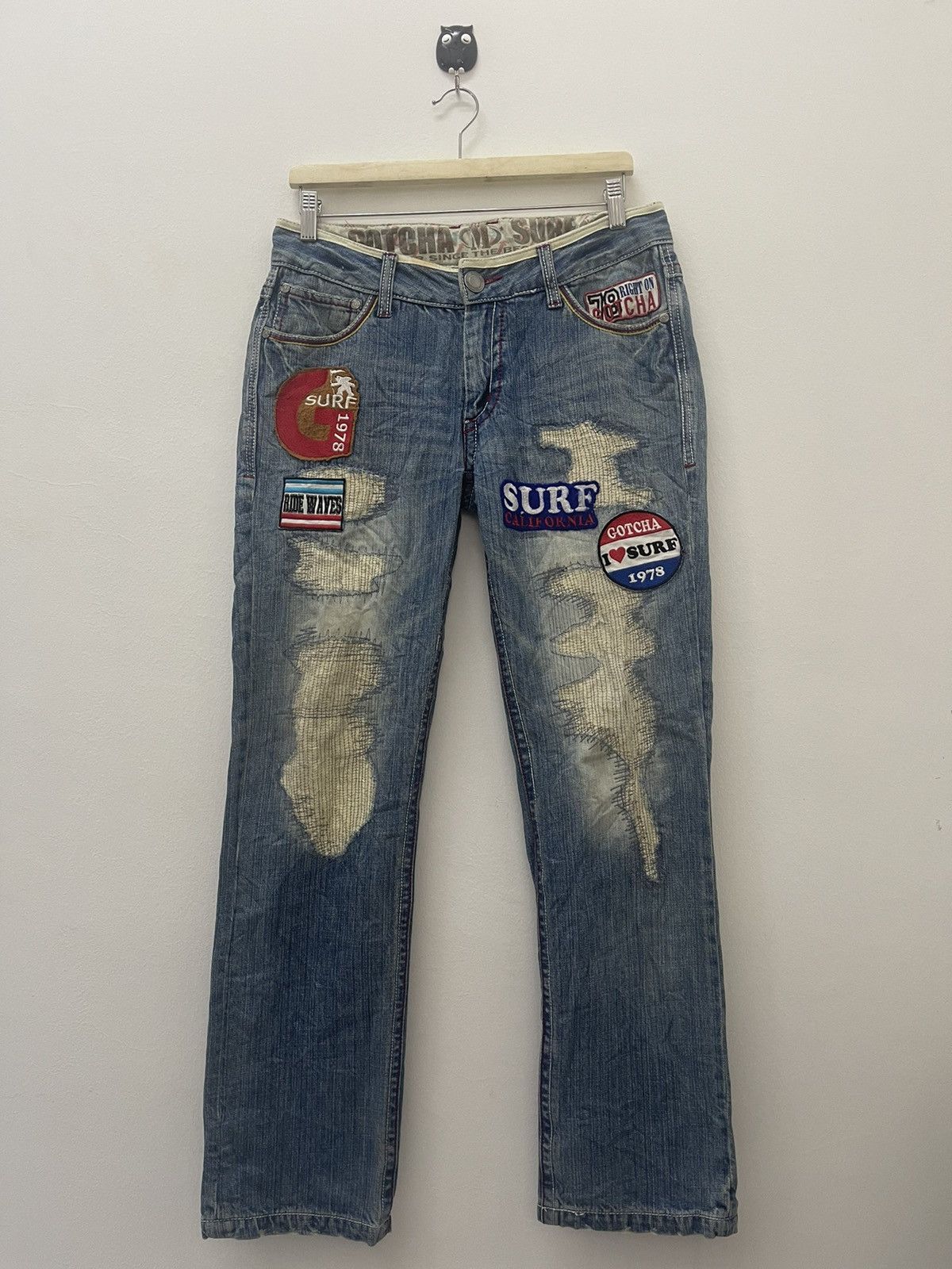 Gotcha Rare Vintage GOTCHA Patches Distressed Thrashed Denim Jeans Size US 32 / EU 48 - 1 Thumbnail
