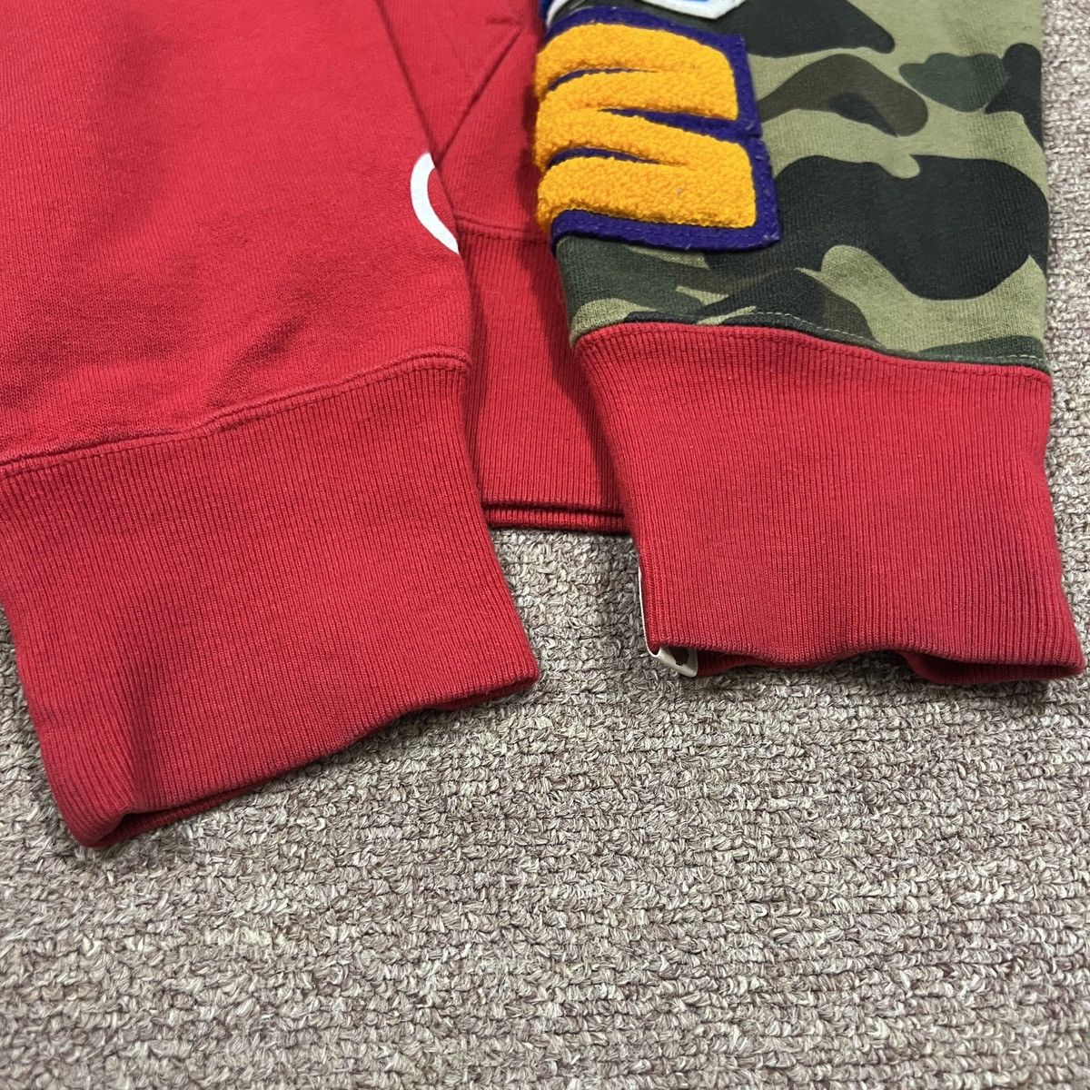 Bape 1st Camo Shark Full Zip Hoodie Size US M / EU 48-50 / 2 - 5 Thumbnail