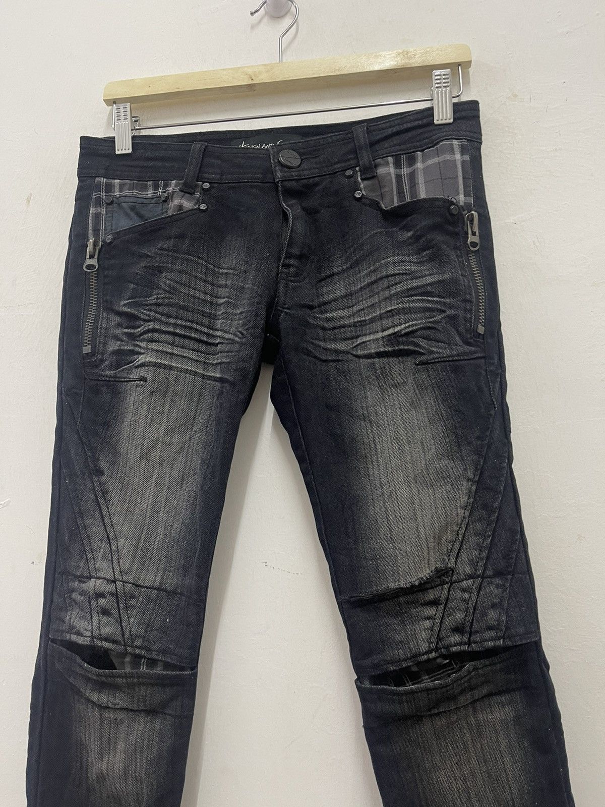 Japanese Brand Rare Vintage HEAVEN AND EARTH Thrashed LGB Hysteric Style Size US 29 - 2 Thumbnail