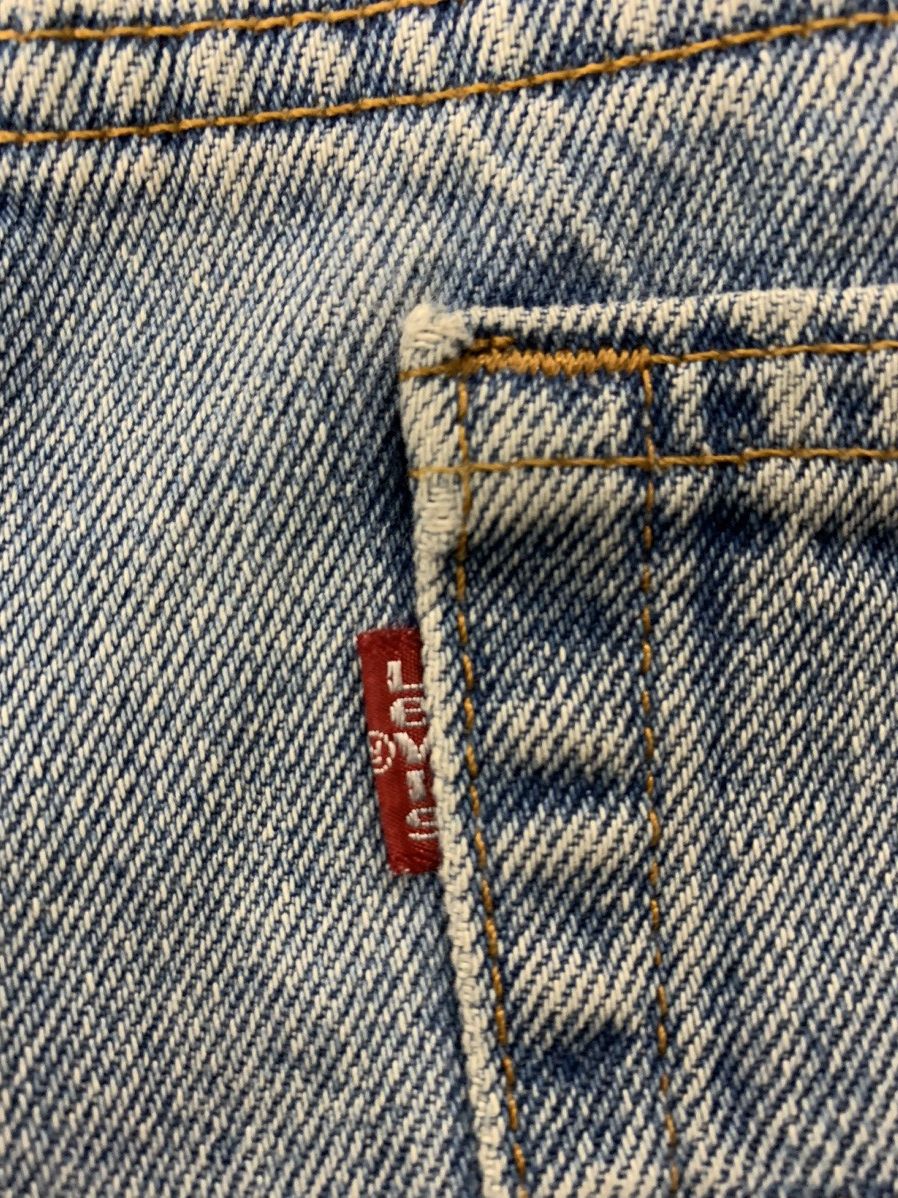 Jean × Levi's × Vintage Vintage Levi’s 550 Relaxed Faded Fit Made in USA Jeans Size US 37 - 11 Thumbnail