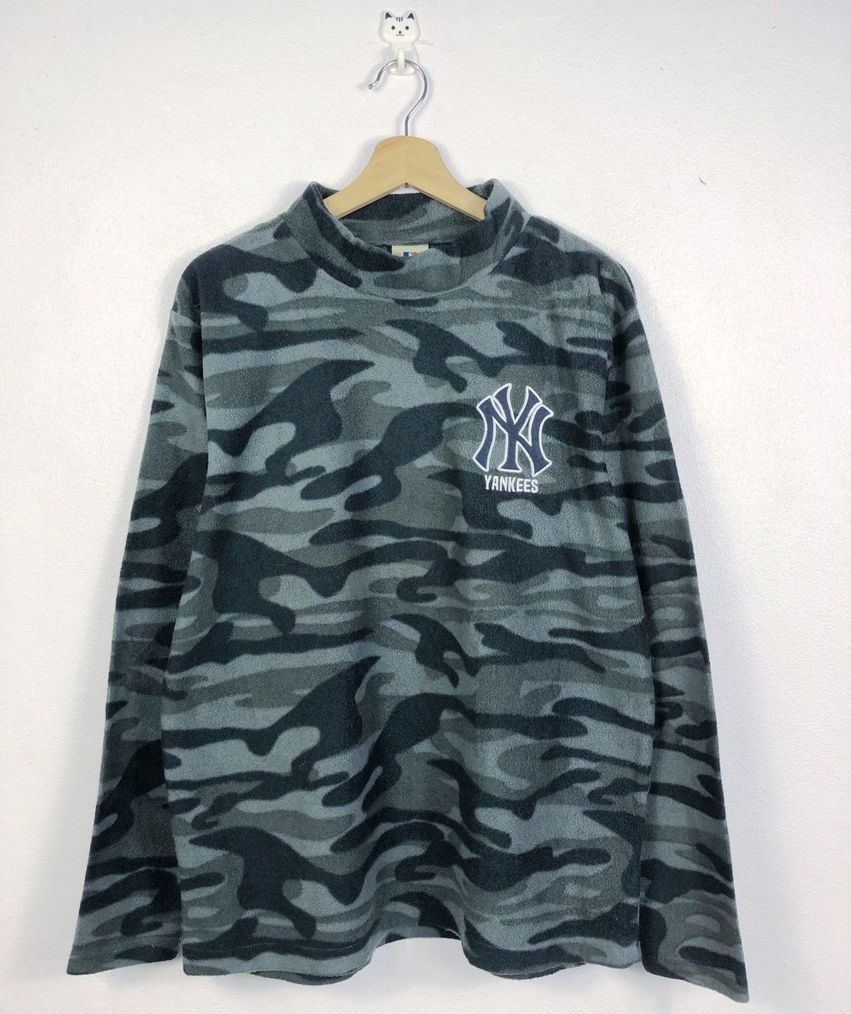 MLB × New York Yankees × Vintage Rare Vintage New York Yankees MLB Camo Fleece Jumper Size US XL / EU 56 / 4 - 1 Thumbnail