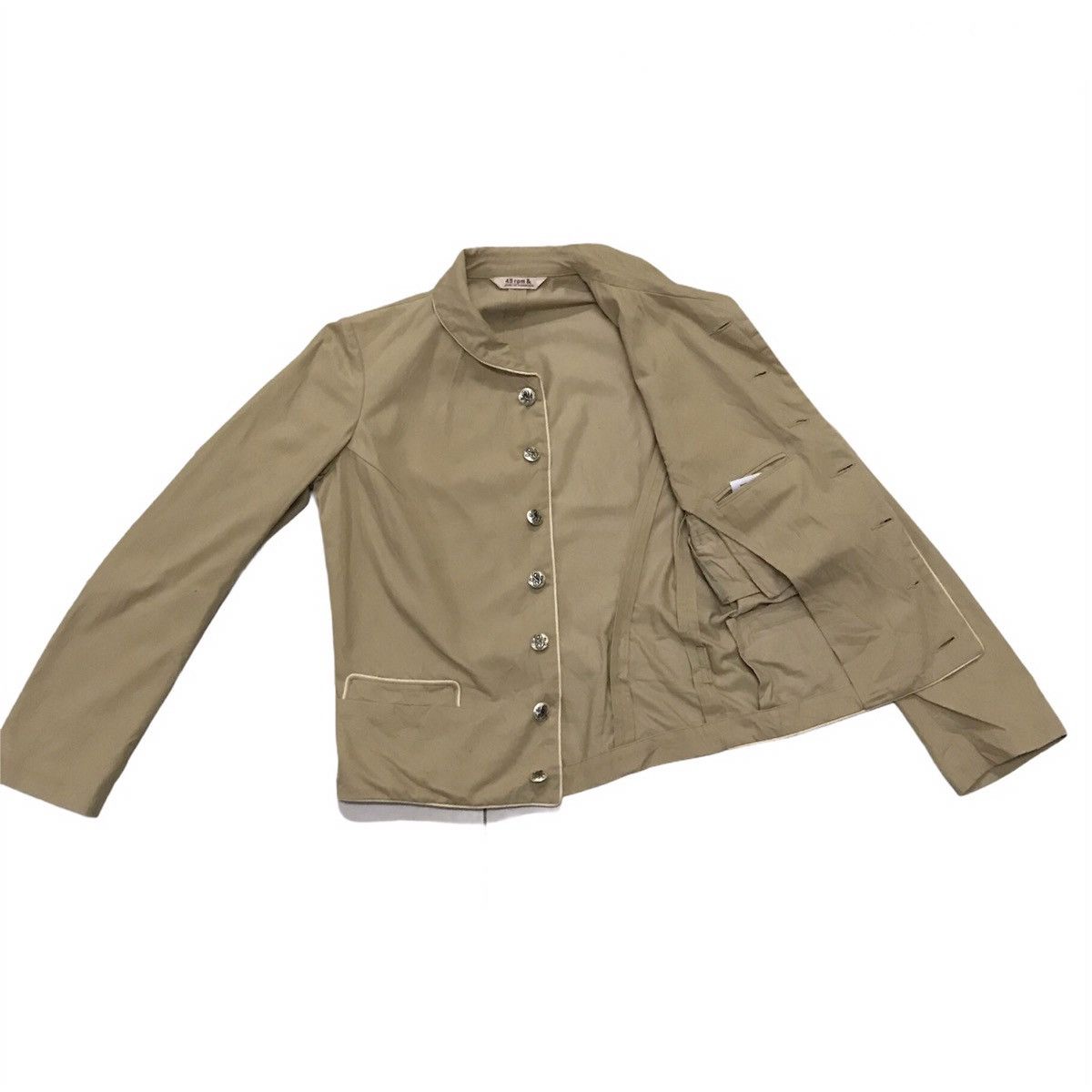 45rpm 45rpm X Joubu Nagamochi metal button cropped jacket Size US S / EU 44-46 / 1 - 6 Thumbnail