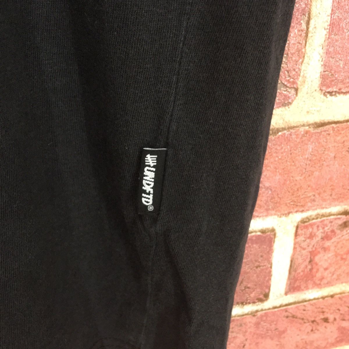 Undefeated × Vintage Vintage Undefeated Leopard Logo T-shirts Size US M / EU 48-50 / 2 - 5 Thumbnail