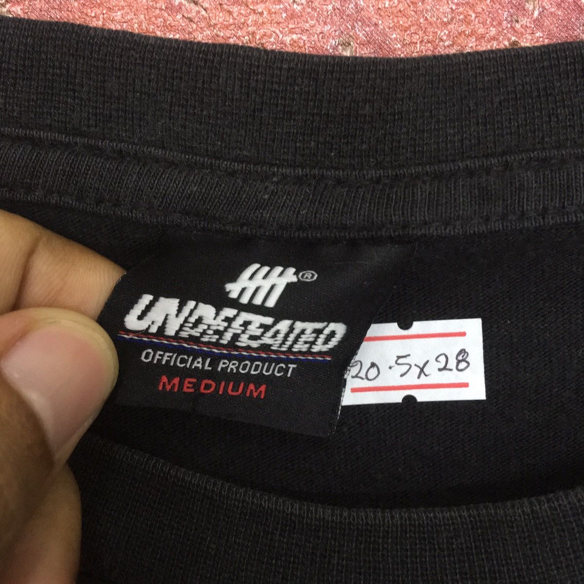 Undefeated × Vintage Vintage Undefeated Leopard Logo T-shirts Size US M / EU 48-50 / 2 - 4 Thumbnail