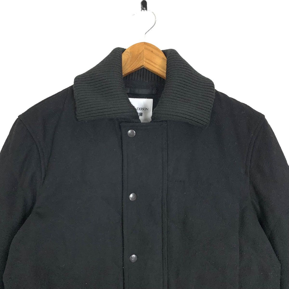 JW Anderson × Uniqlo Vintage J.W.Anderson Uniqlo Button Light Jacket size S Size US S / EU 44-46 / 1 - 2 Thumbnail