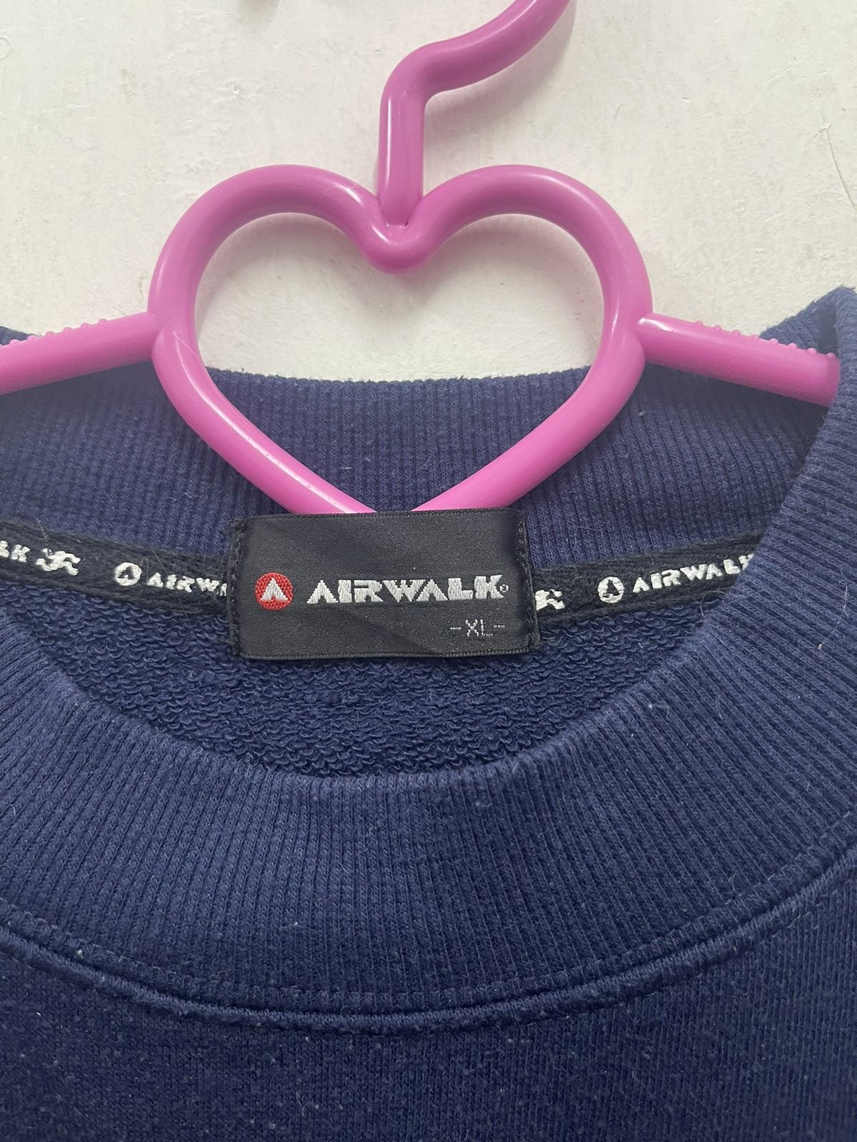 Airwalk Rare Vintage AIRWALK Sweatshirt Size US XL / EU 56 / 4 - 3 Thumbnail
