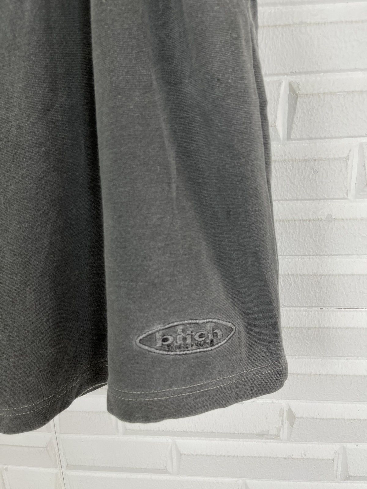 Vintage ❌DELETE ANYTIME❌90’s THRASED SHORT PANTS BITCH SKATEBOARD Size US 32 / EU 48 - 6 Thumbnail