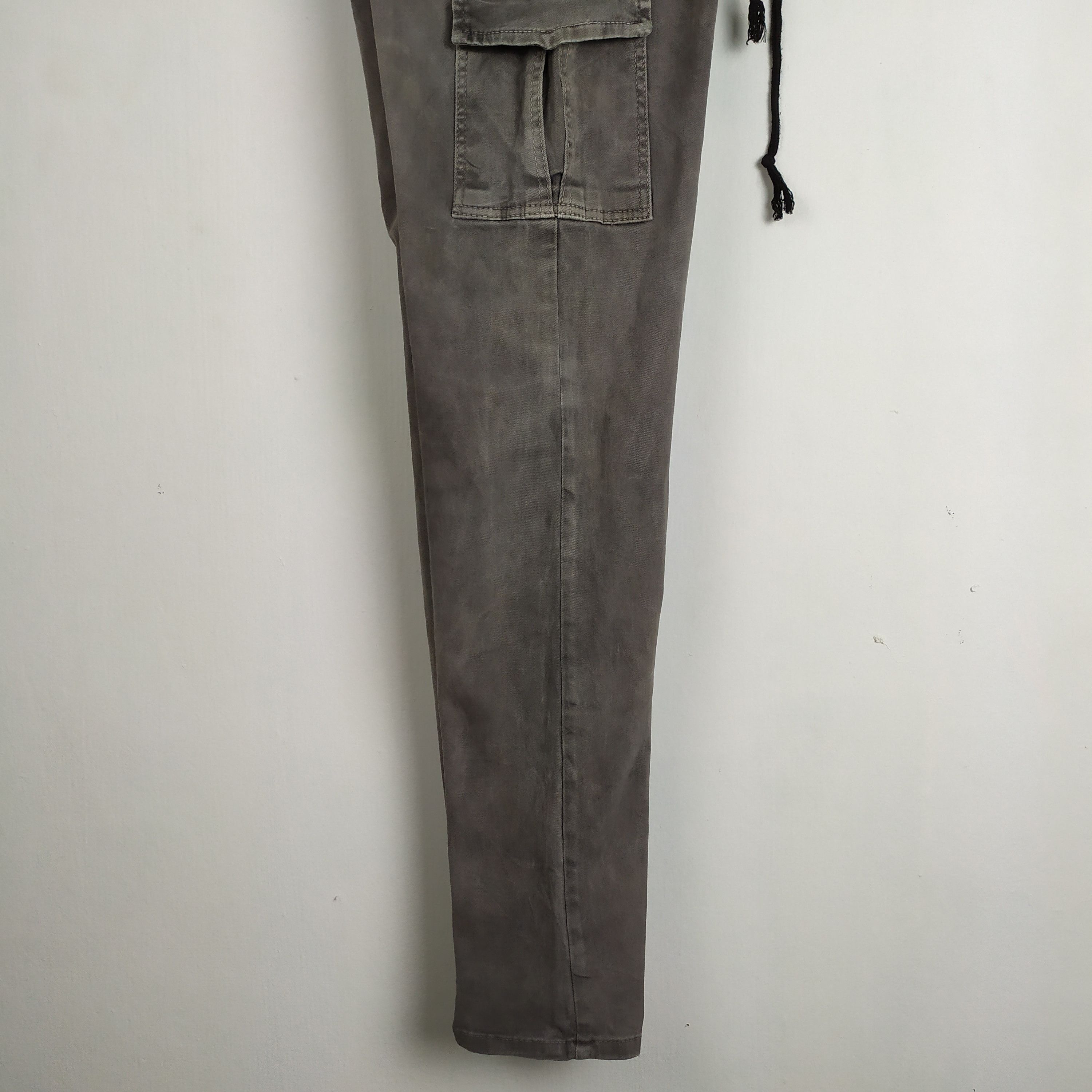 Japanese Brand JAPANESE BRAND SPRING WAIST FADED BLACK CARGO PANTS Size US 30 / EU 46 - 4 Thumbnail