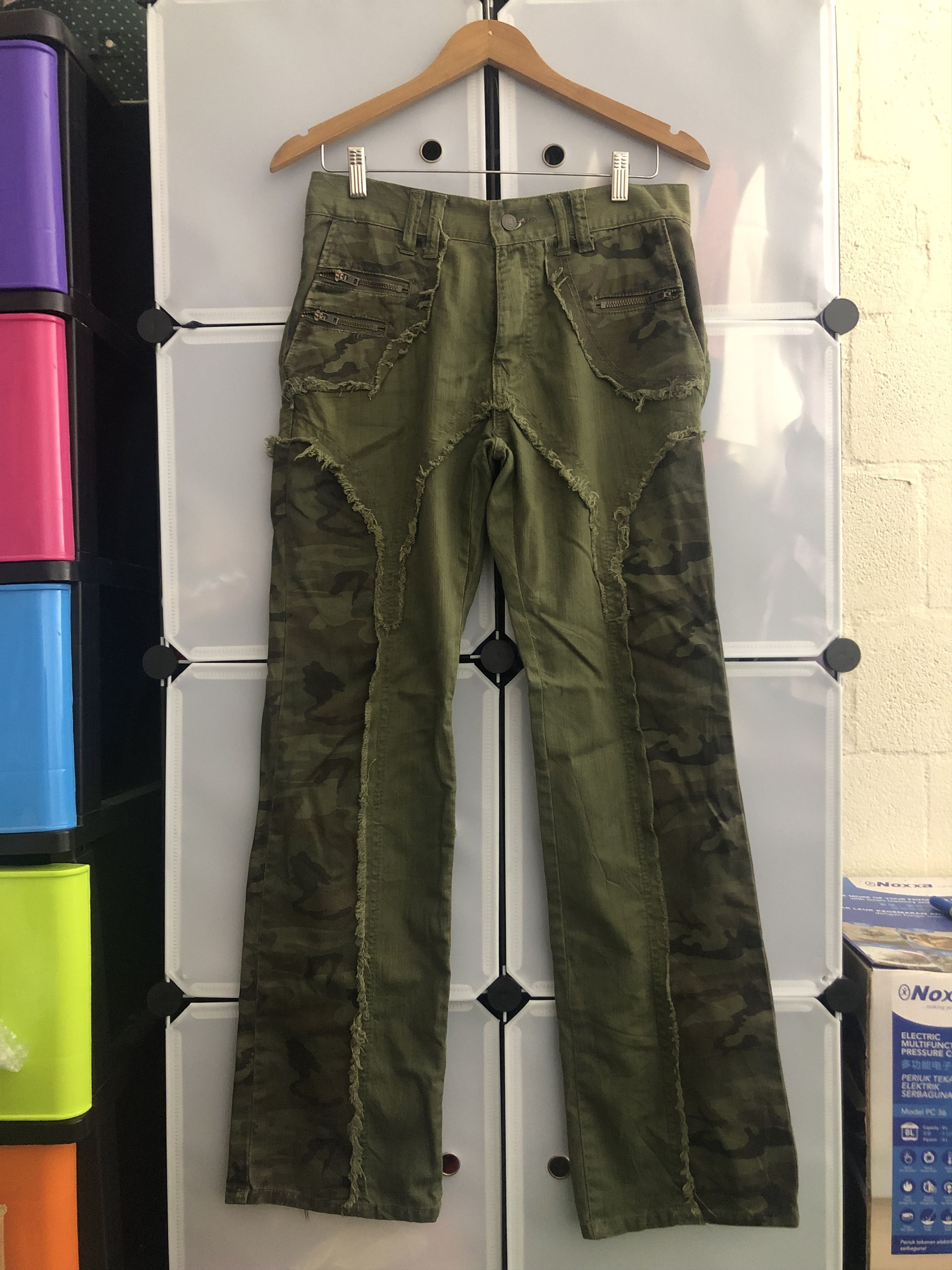 image of Xfrm Hybrid Camo Military Pants in Army Green, Men's (Size 32)