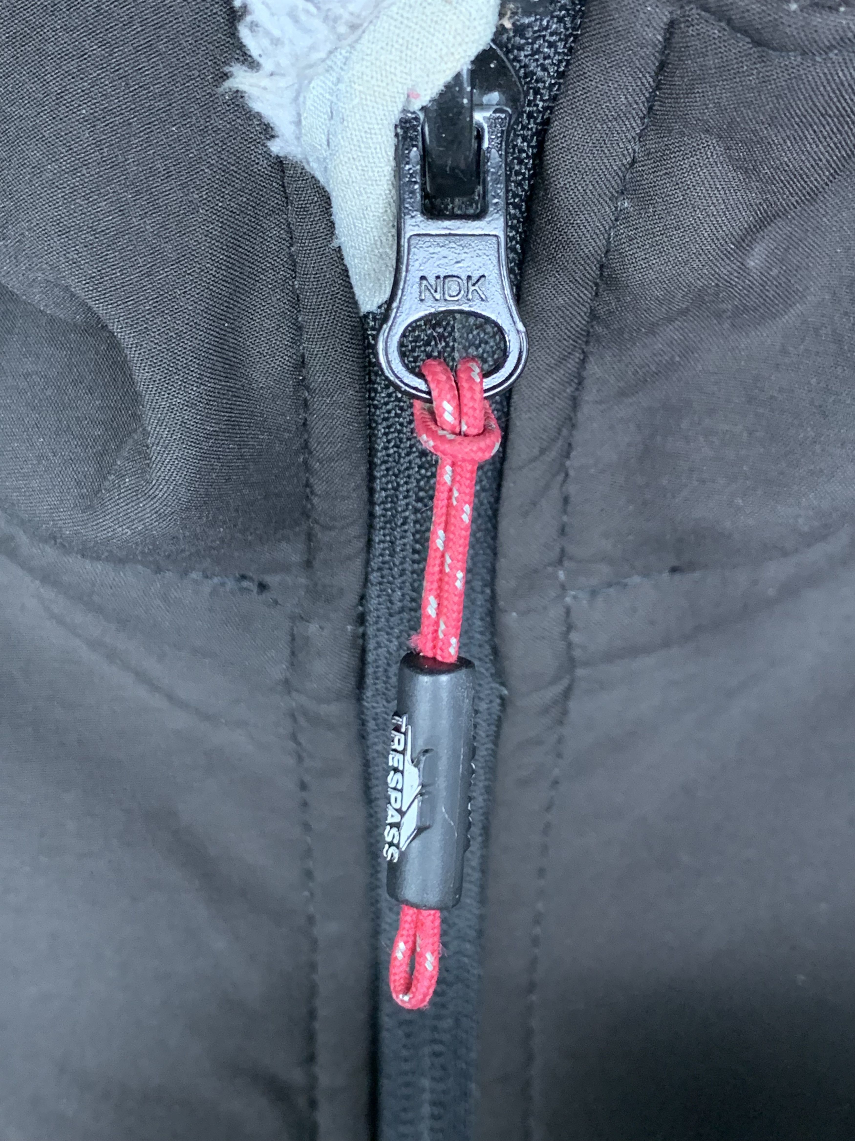 Japanese Brand TRESPASS Windbreaker Sherpa Lining Zip Hoodie Jacket Size US S / EU 44-46 / 1 - 9 Thumbnail